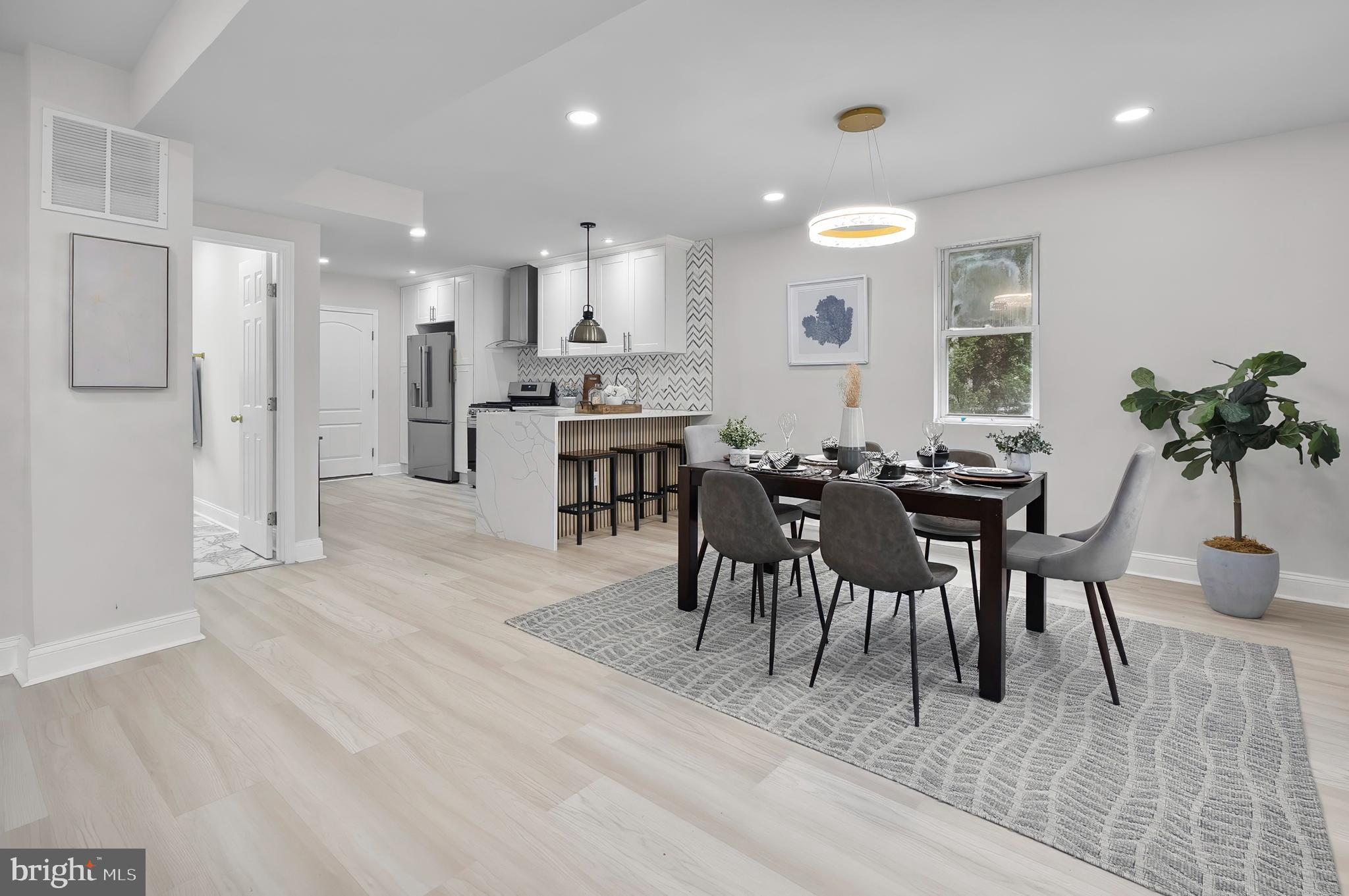 GARDENVILLE - Residential