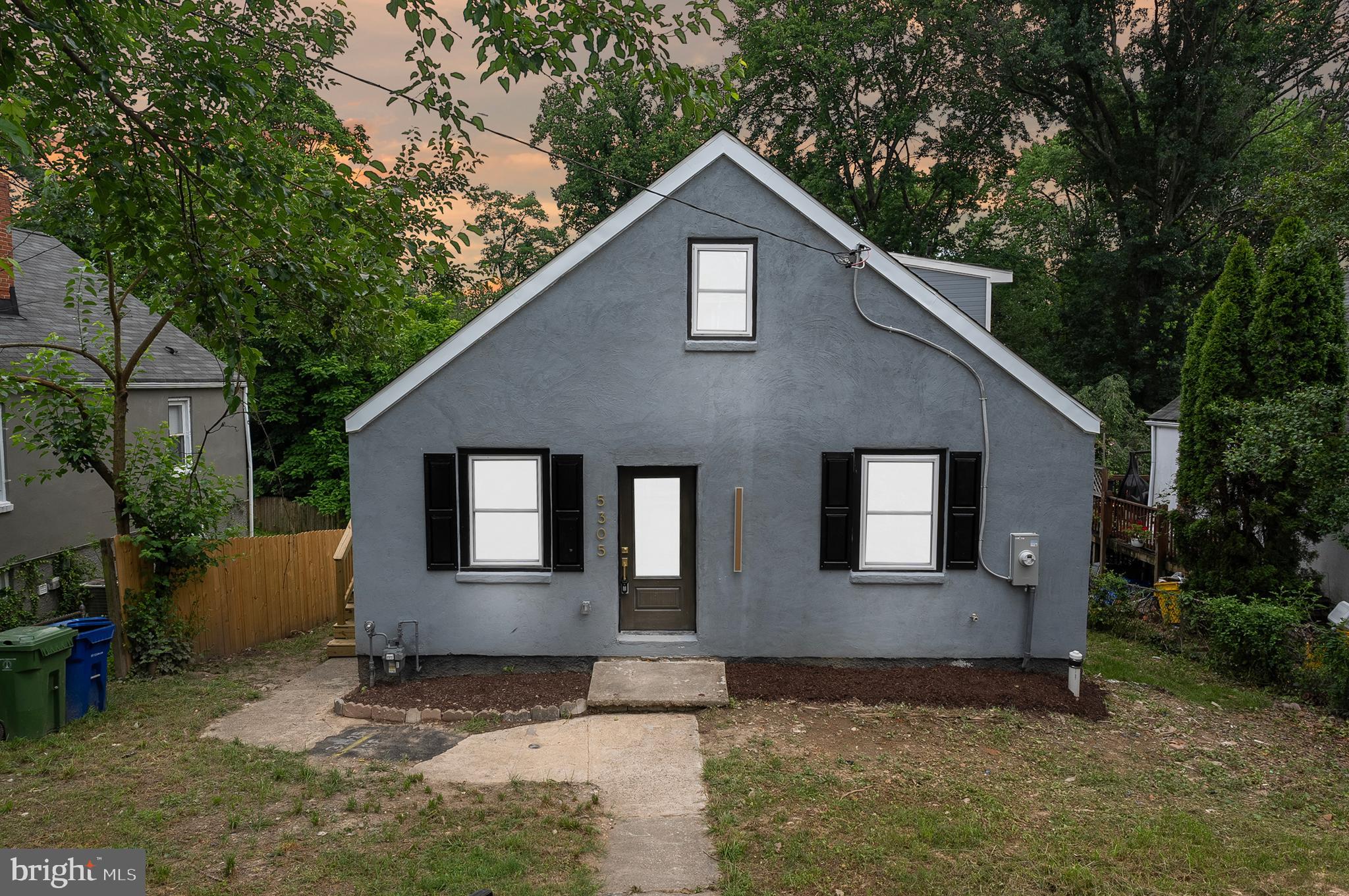 GARDENVILLE - Residential