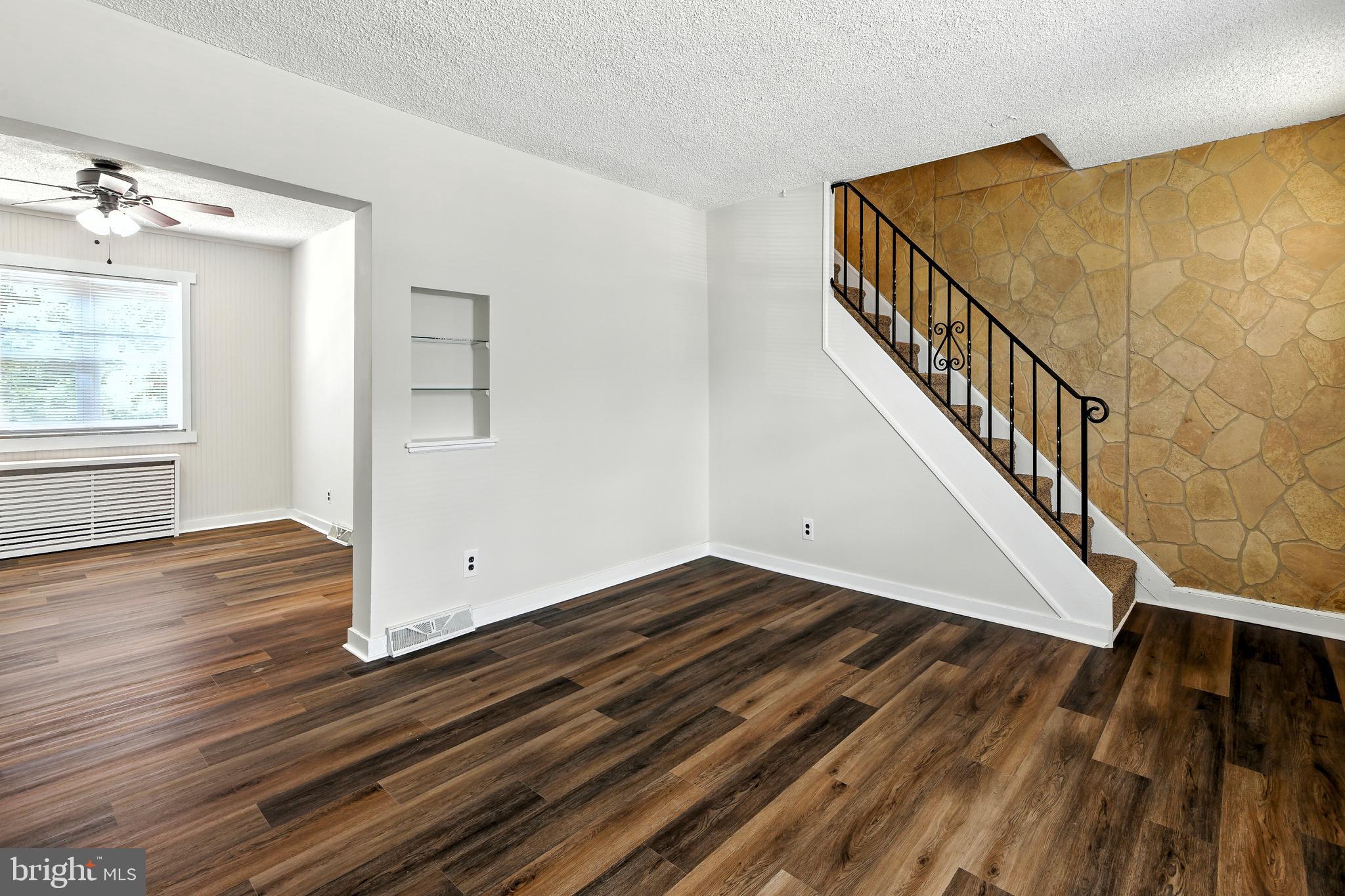 610 BROADWAY
