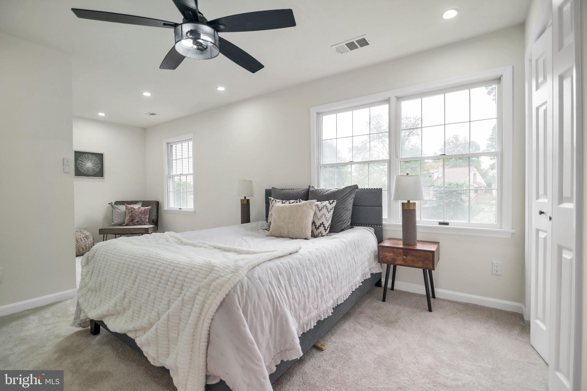 WAVERLY EAST - Residential