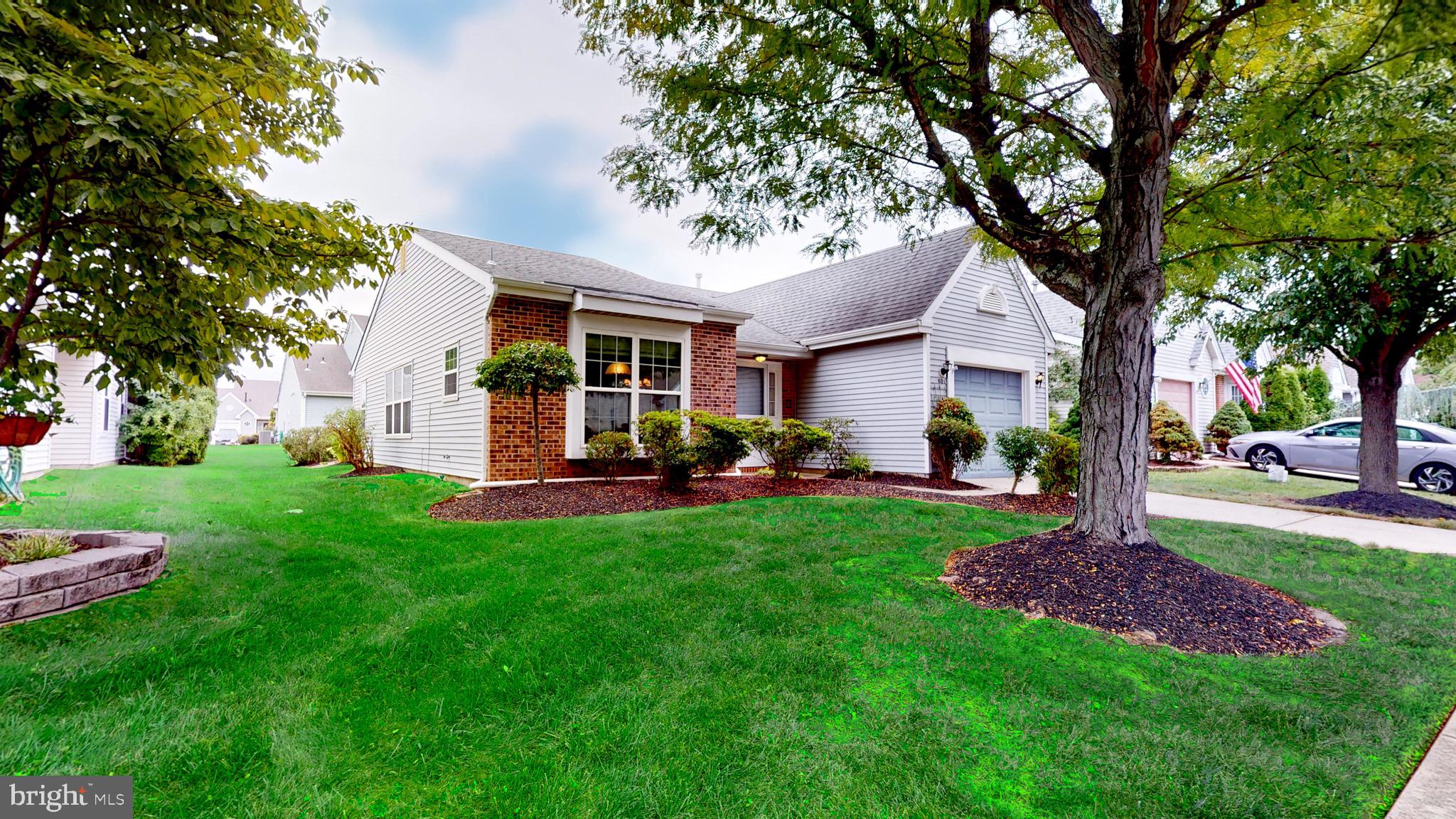 631 CASCADE DRIVE S