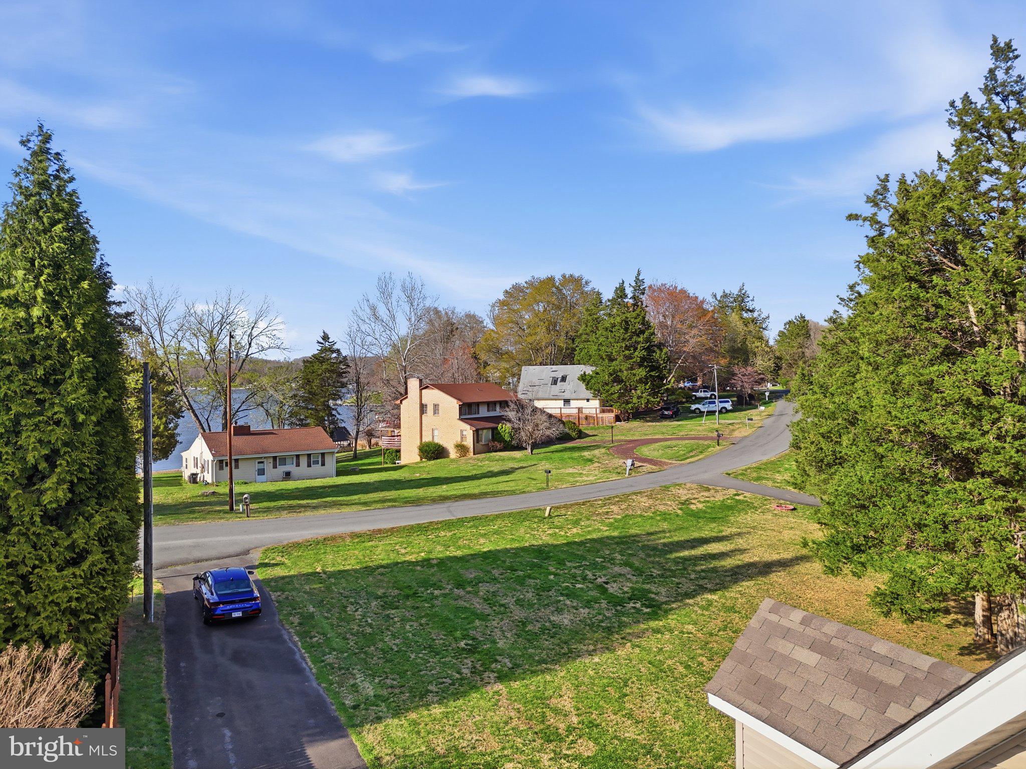 BLUE RIDGE SHORES - Residential