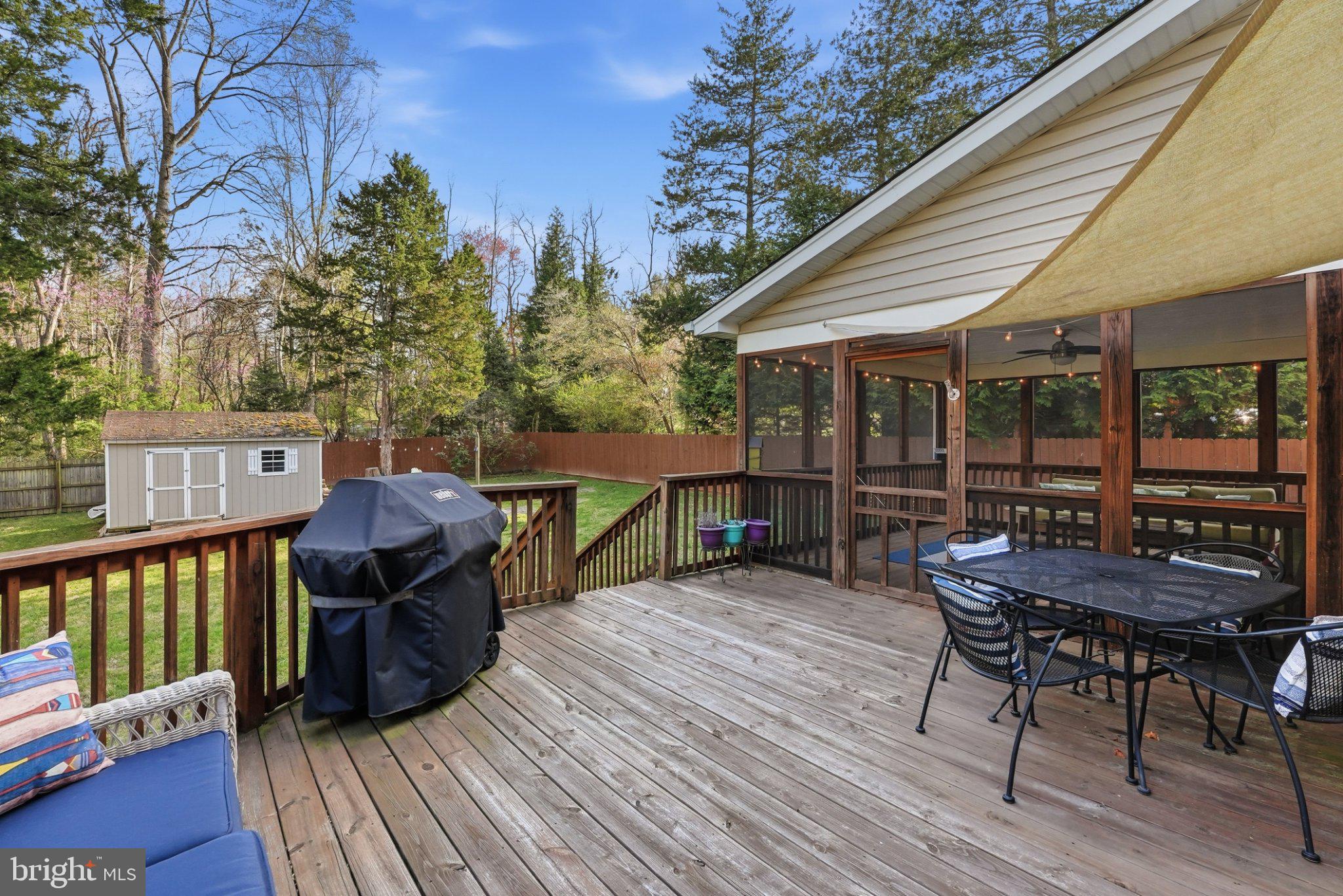 BLUE RIDGE SHORES - Residential