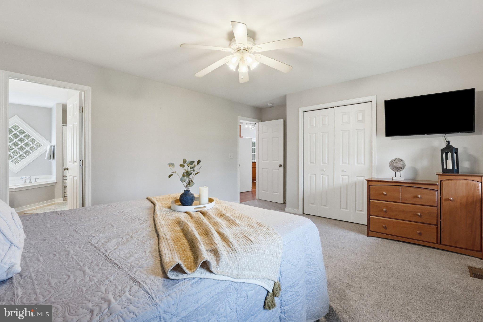 BLUE RIDGE SHORES - Residential