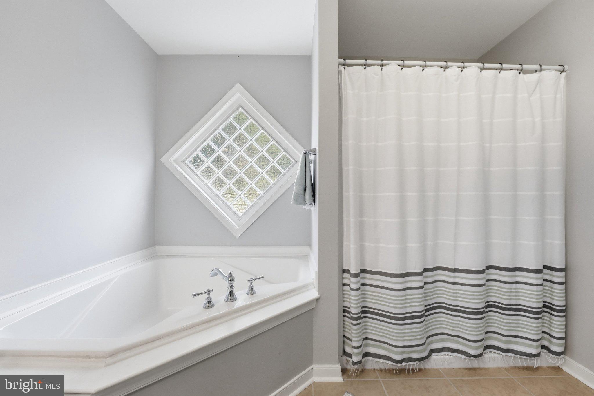 BLUE RIDGE SHORES - Residential