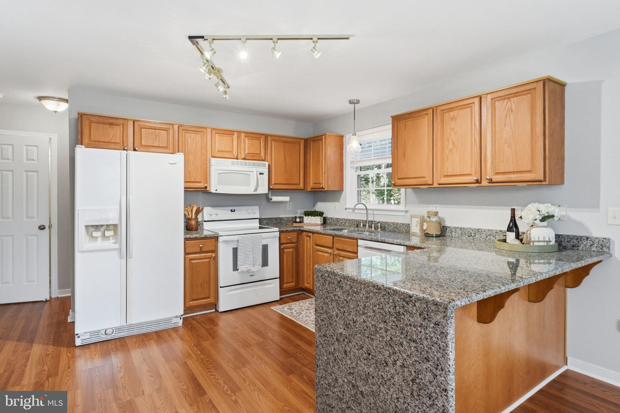 BLUE RIDGE SHORES - Residential