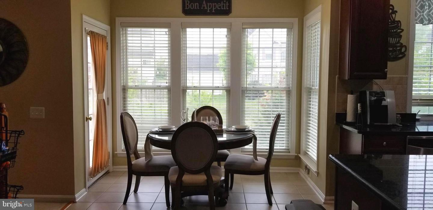 8171 DOUGLAS FIR DRIVE