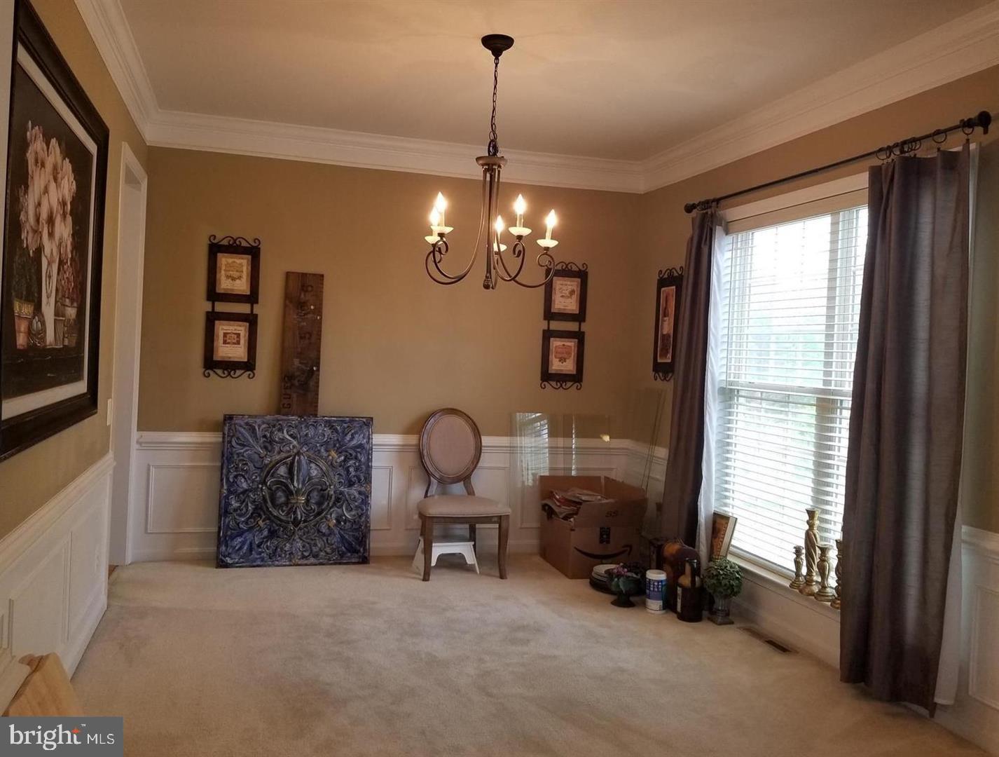 LAUREL HILL - Residential