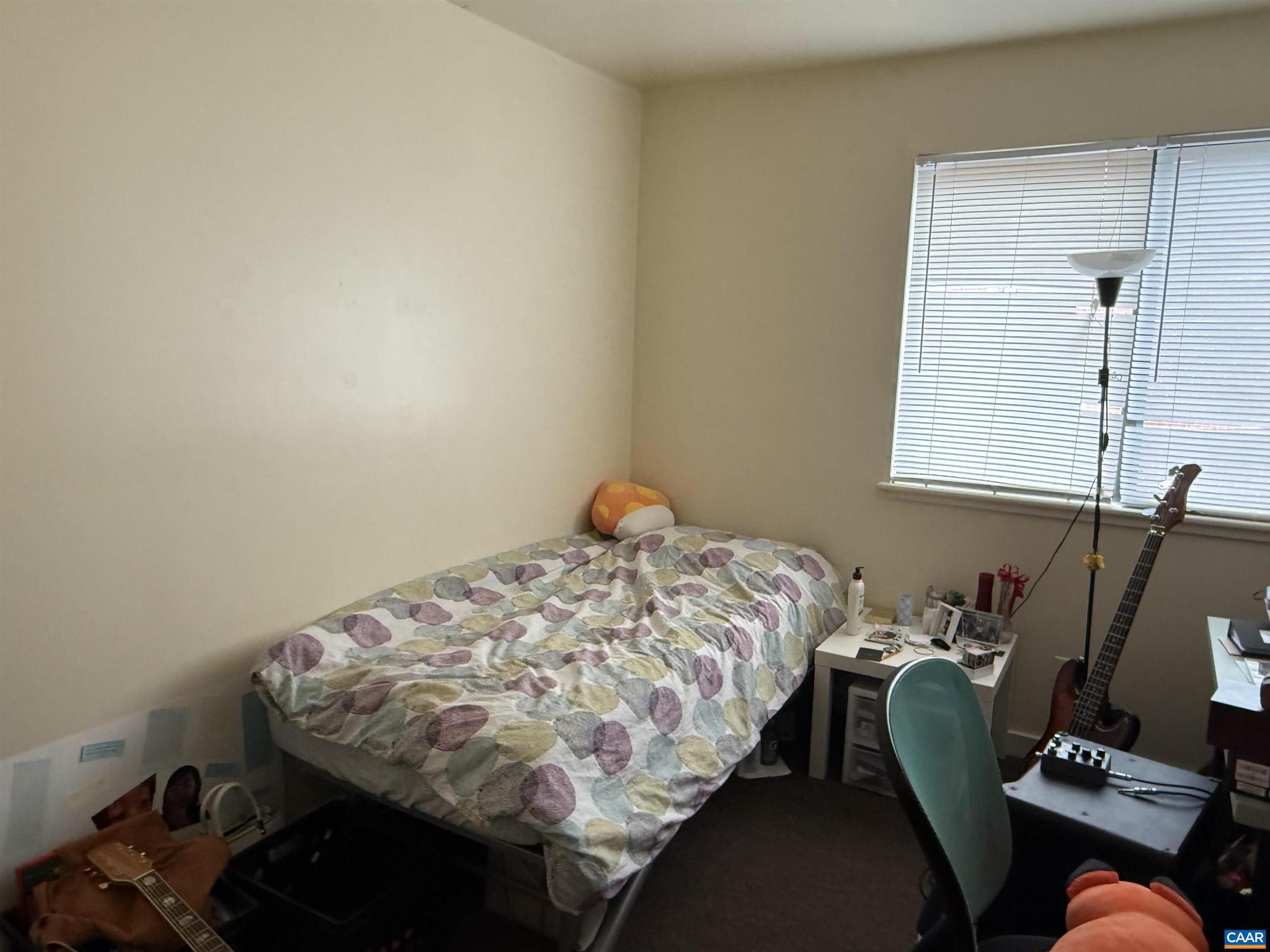 JEFFERSON PARK - Residential Income