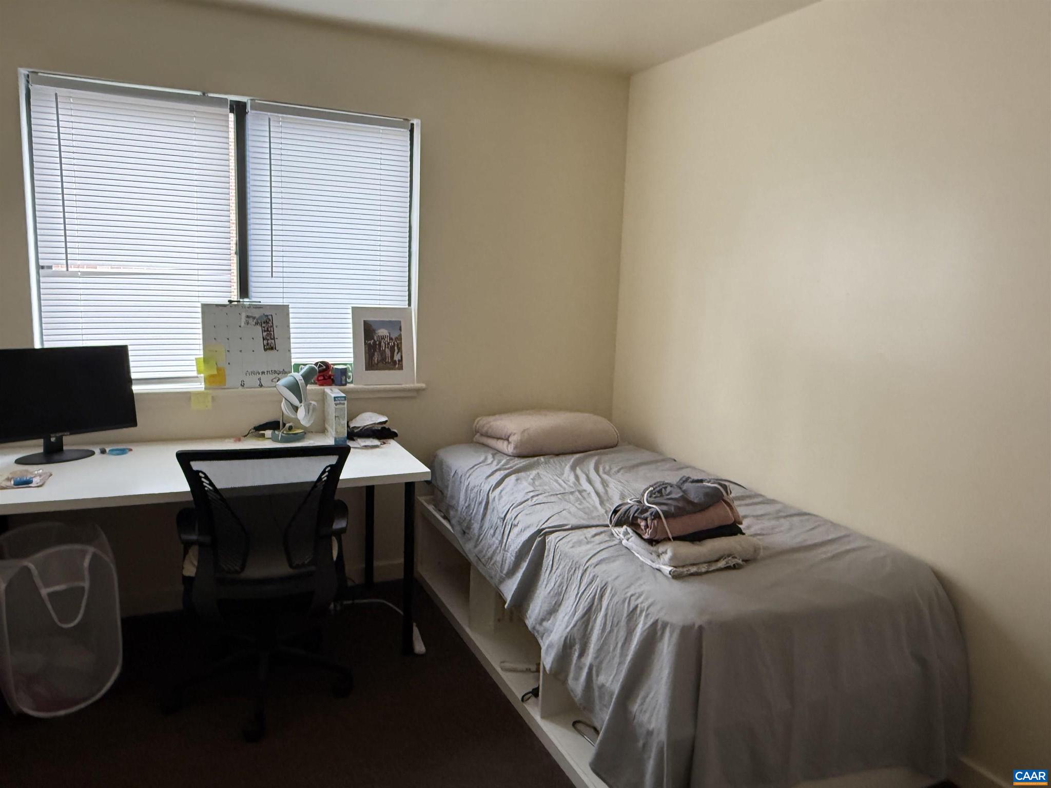 JEFFERSON PARK - Residential Income