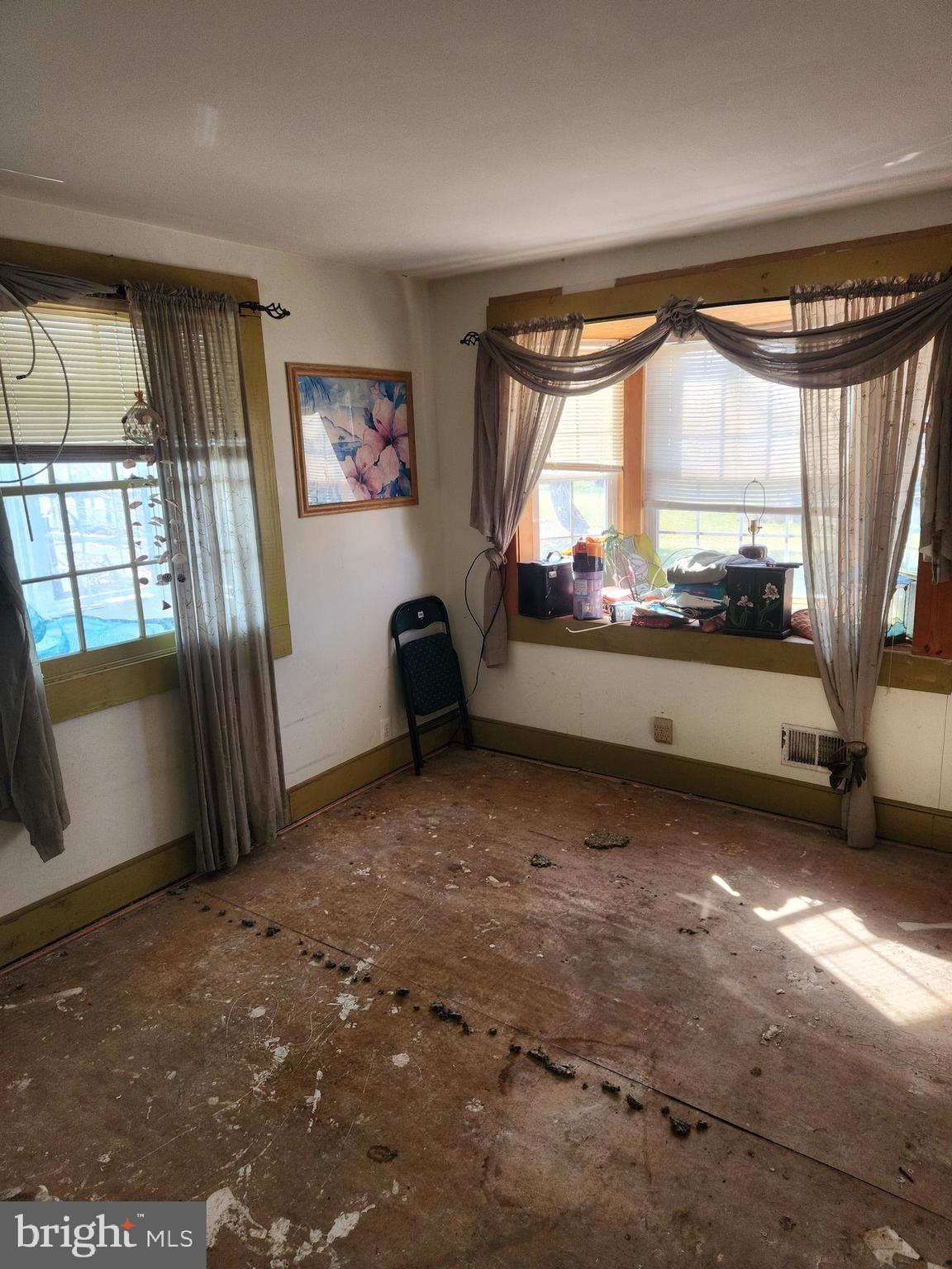 BAYSIDE BEACH - Residential