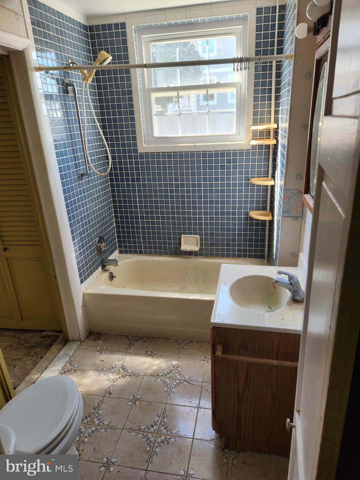 BAYSIDE BEACH - Residential