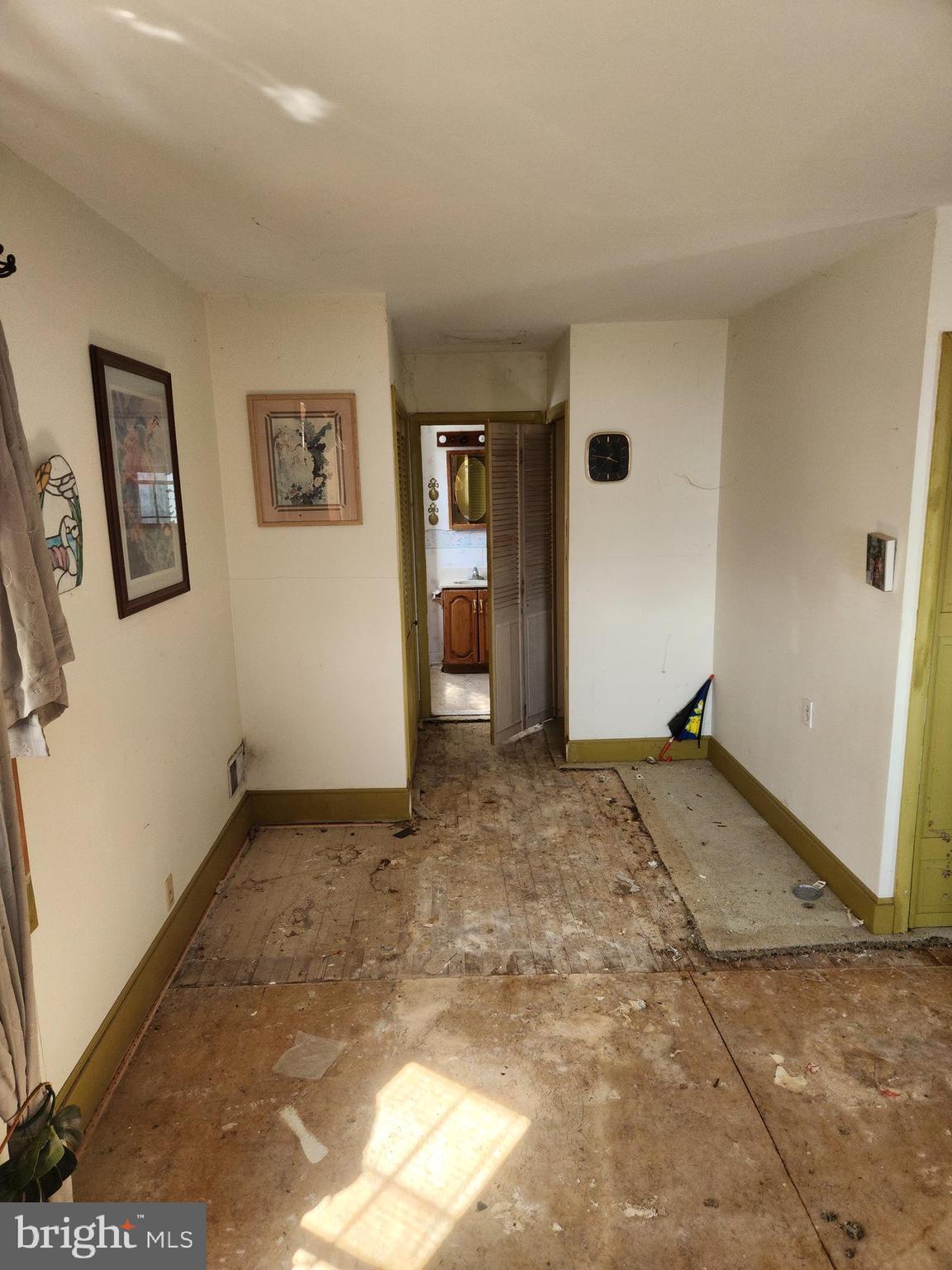 BAYSIDE BEACH - Residential