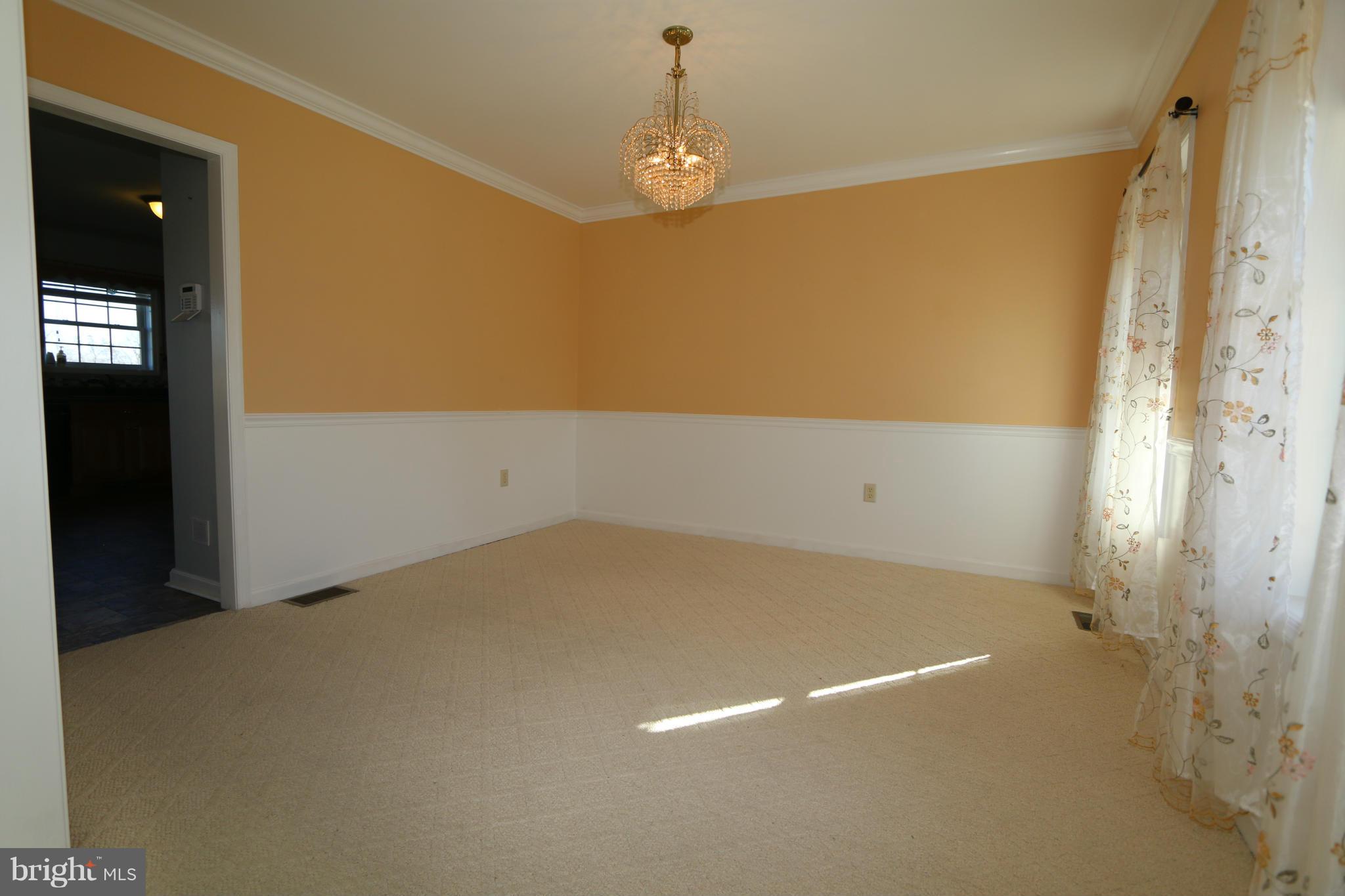 MOSS SPRING ESTATES - Residential