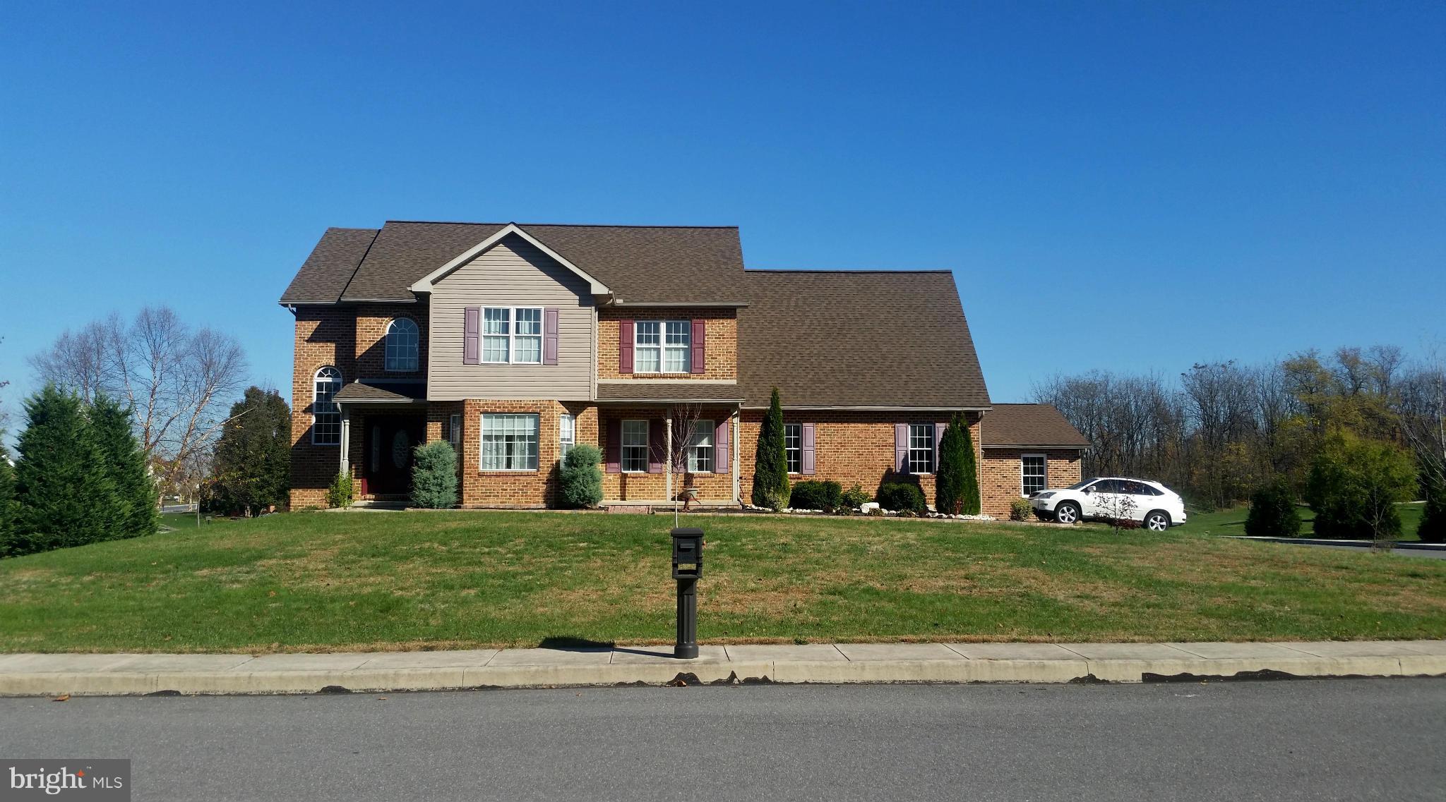 MOSS SPRING ESTATES - Residential
