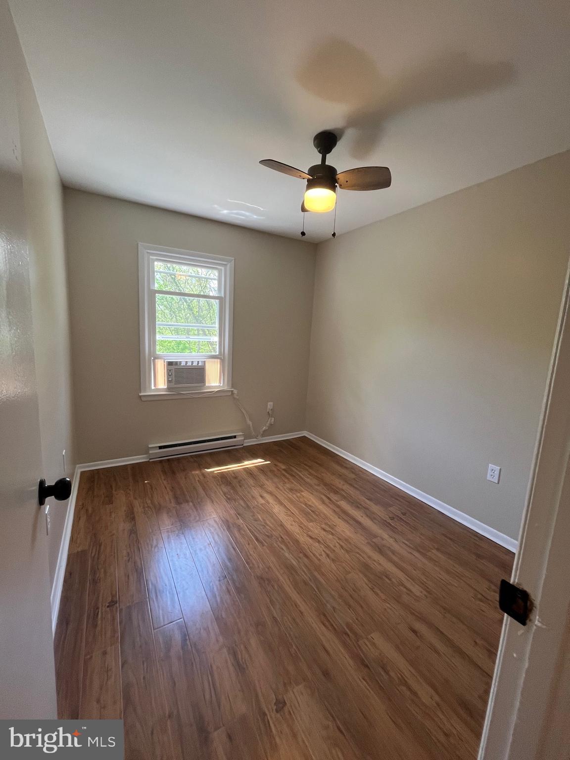 BRUNSWICK - Residential