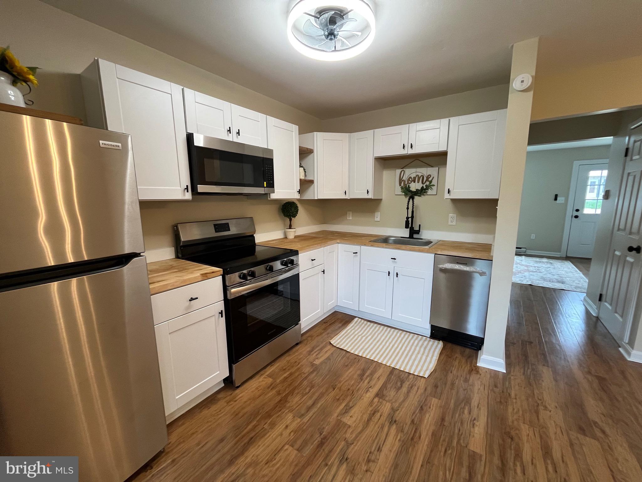 BRUNSWICK - Residential