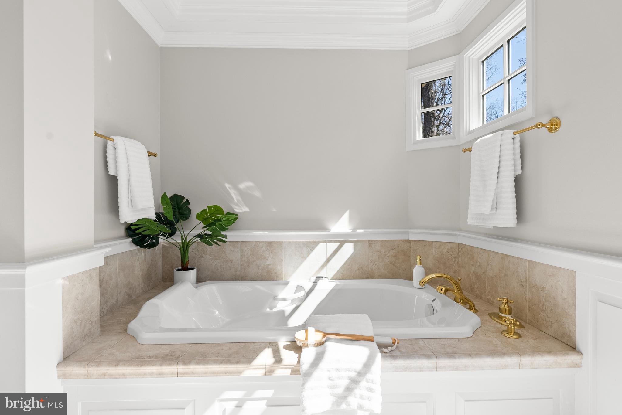 HOLLINDALE - Residential