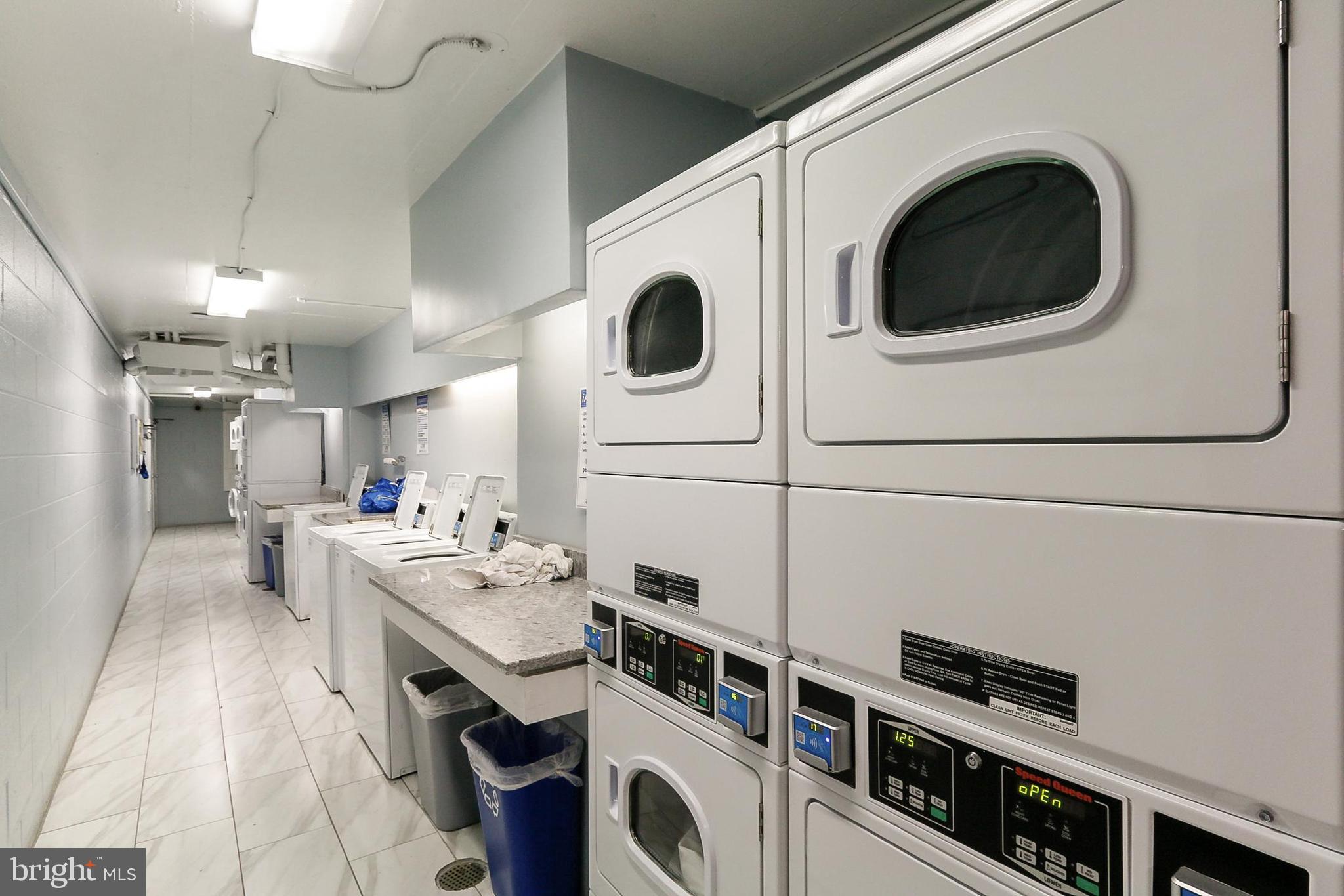 CIRCLE CONDOMINIUMS - Residential