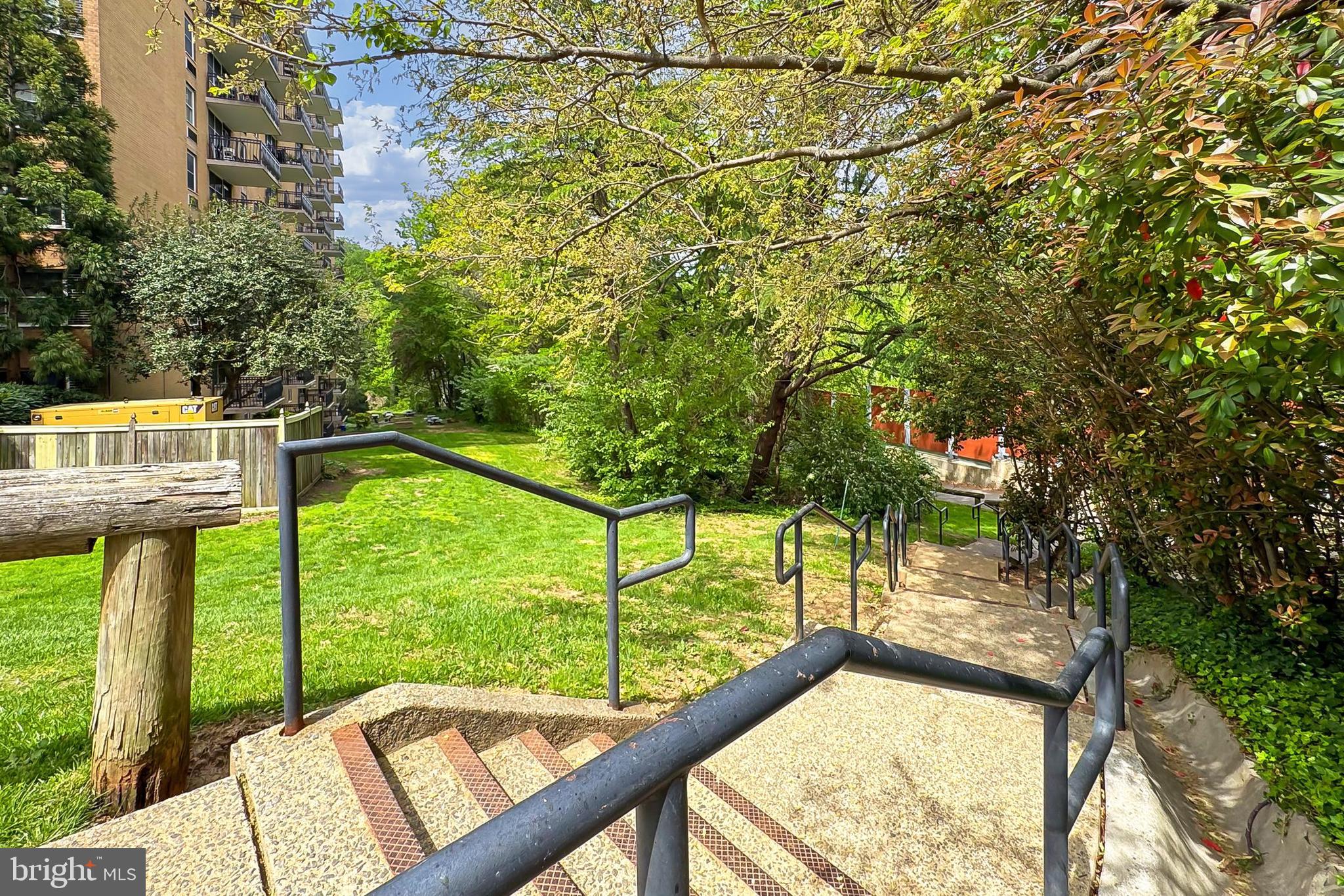 CIRCLE CONDOMINIUMS - Residential