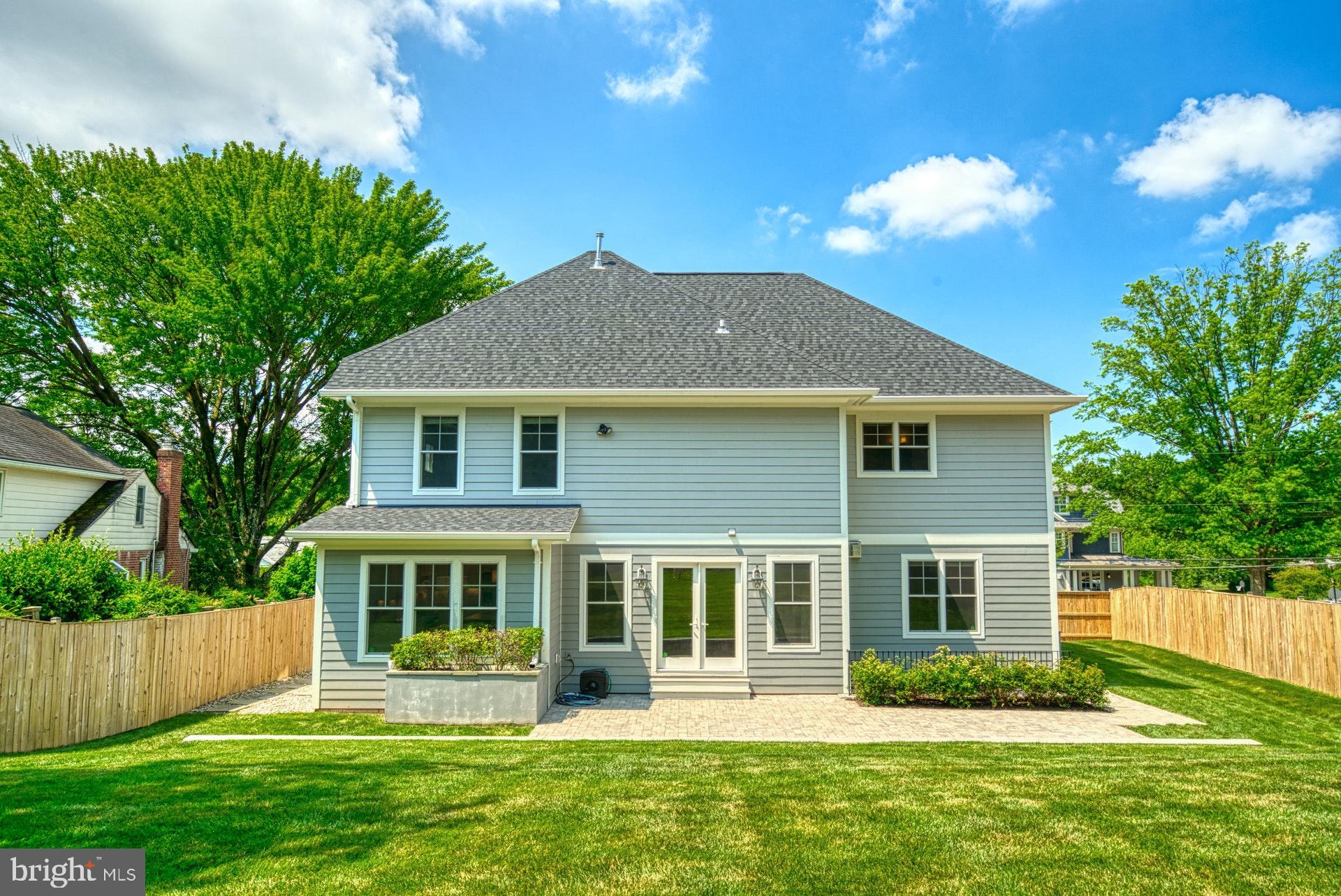 OAKWOOD - Residential