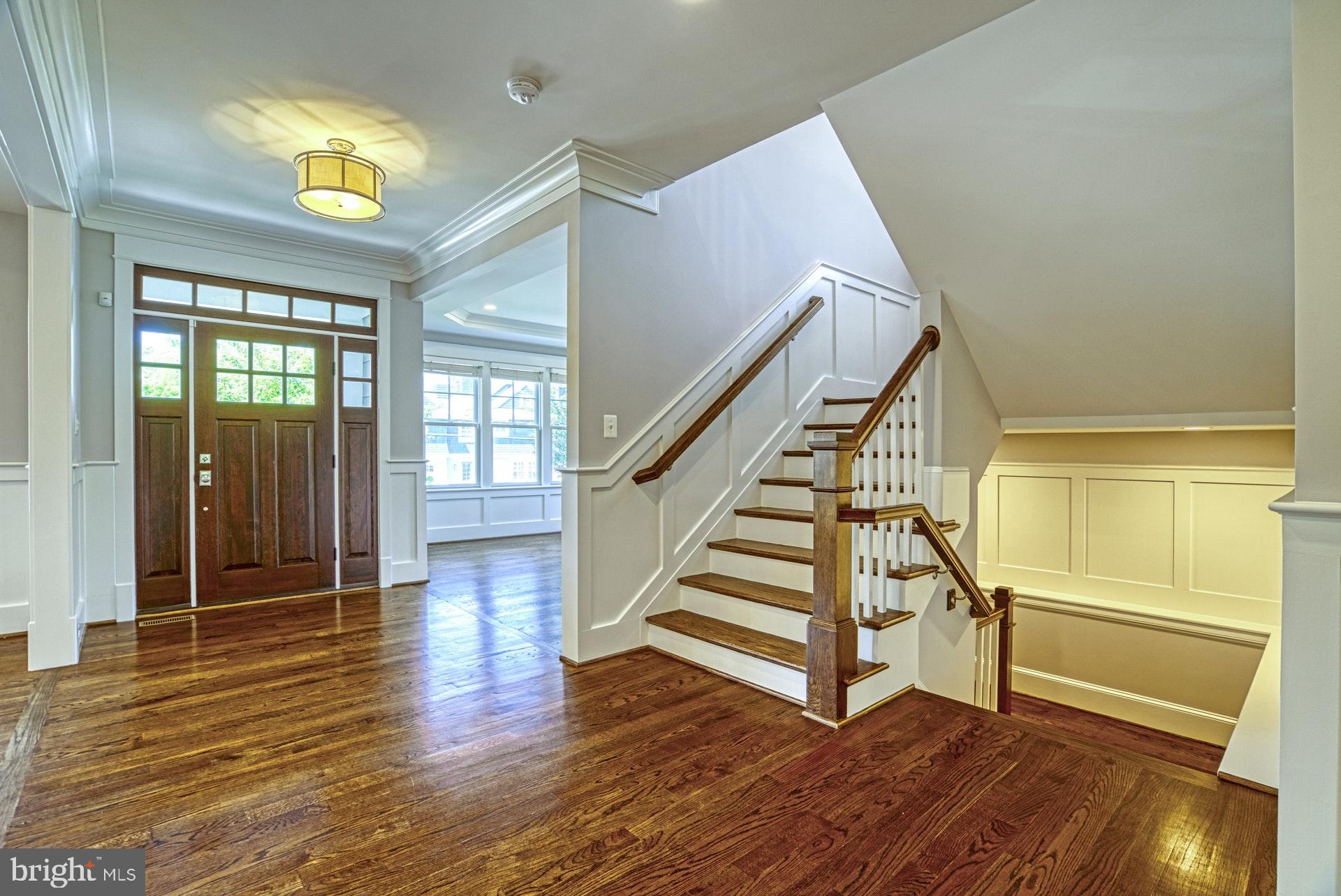 OAKWOOD - Residential