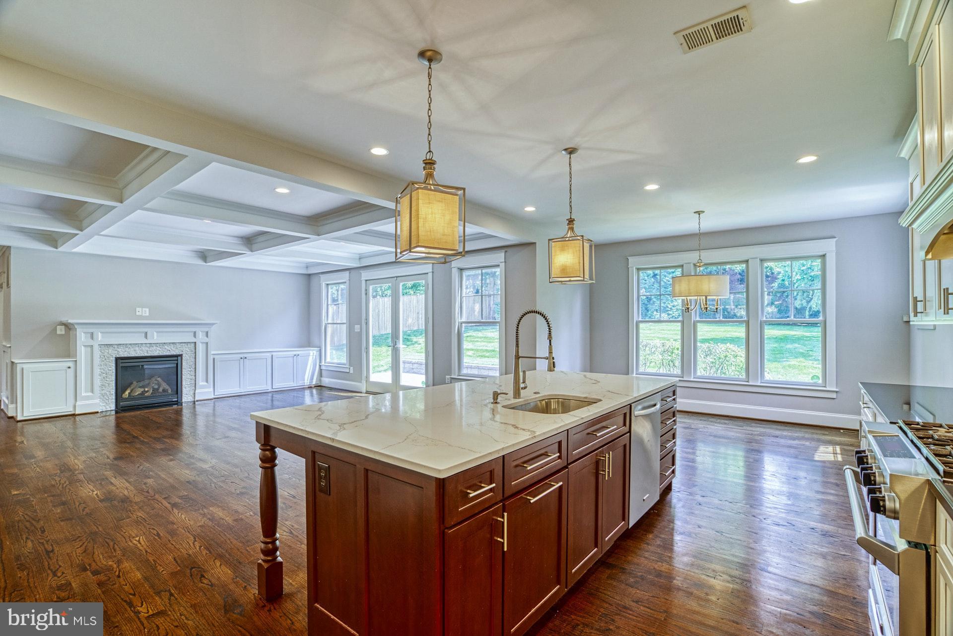 OAKWOOD - Residential