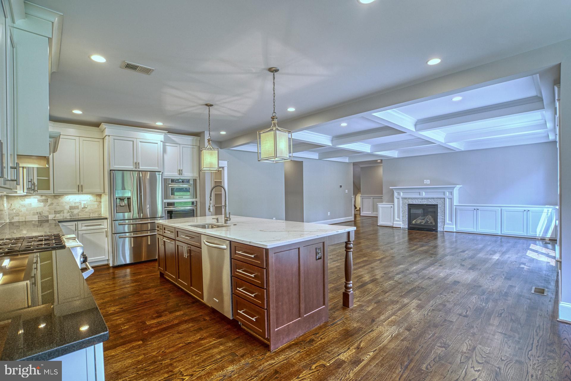 OAKWOOD - Residential