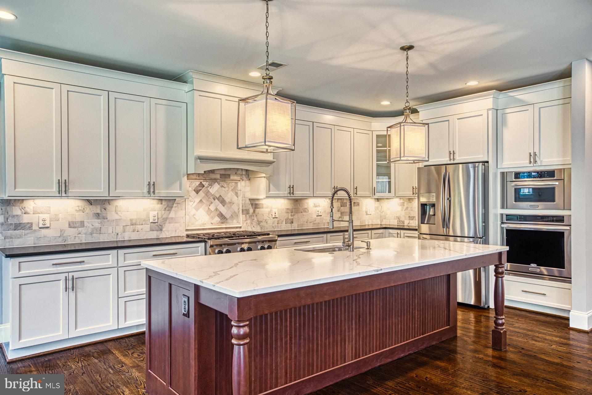 OAKWOOD - Residential