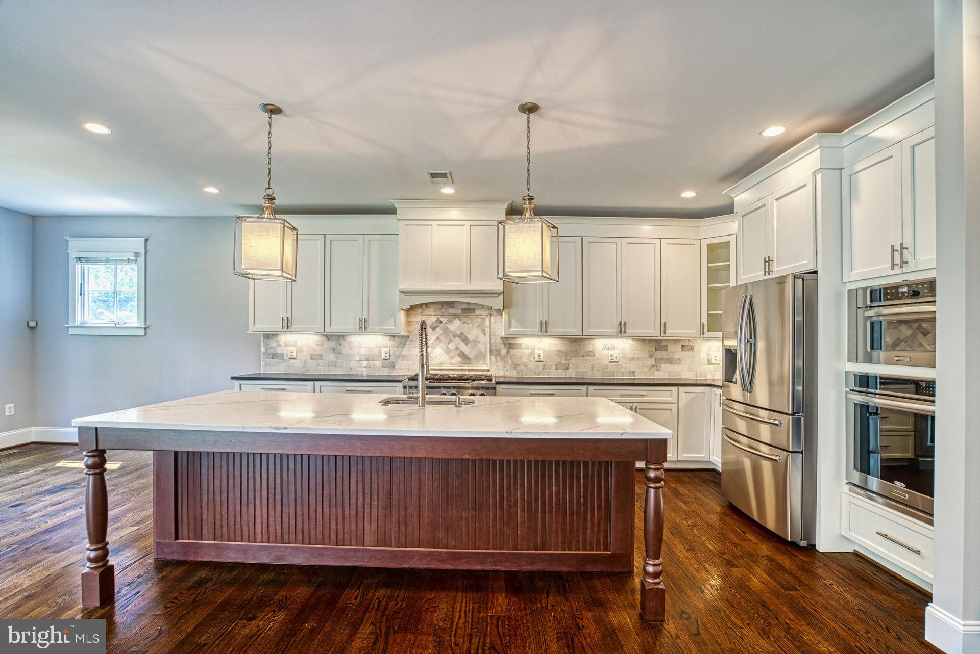 OAKWOOD - Residential