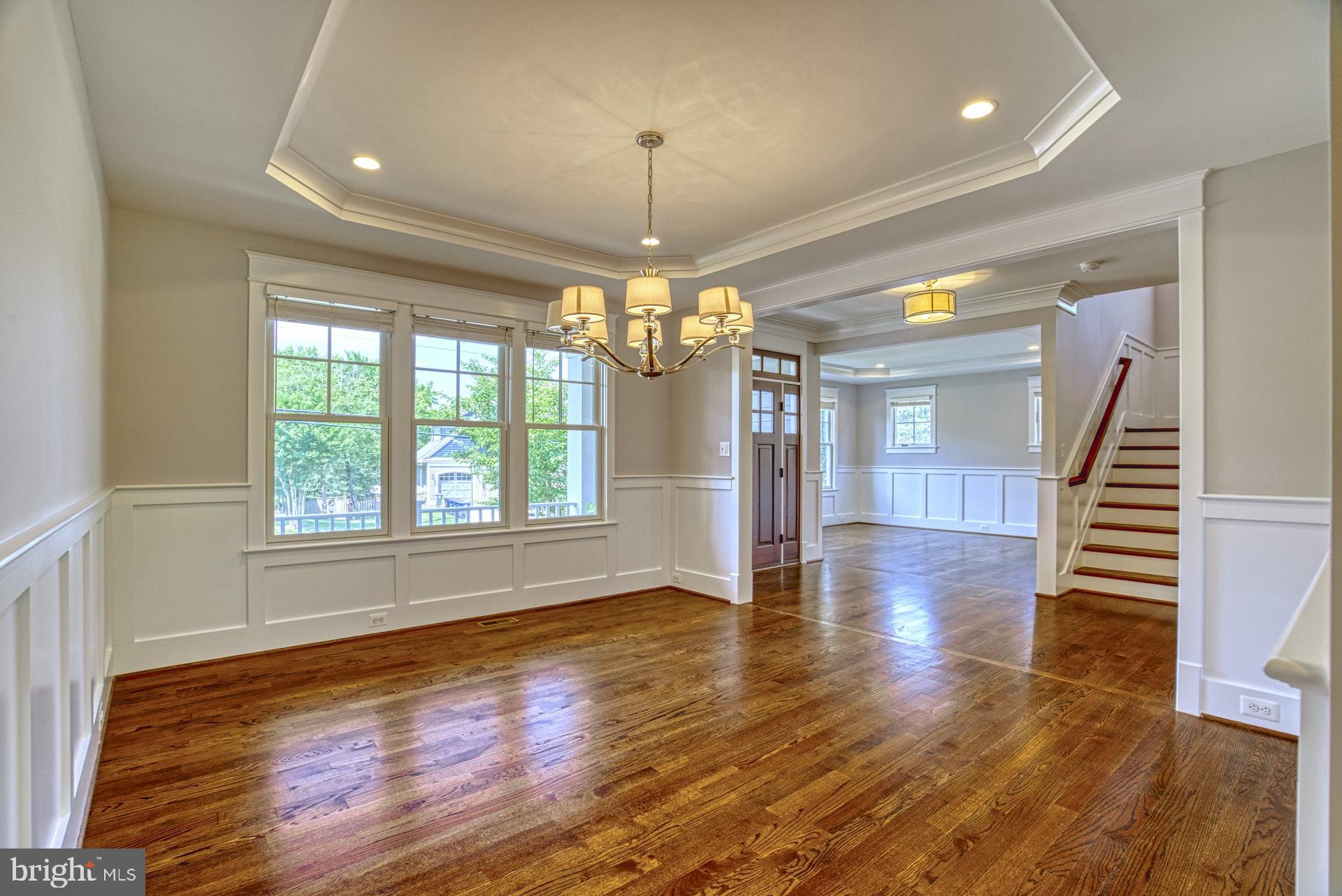 OAKWOOD - Residential