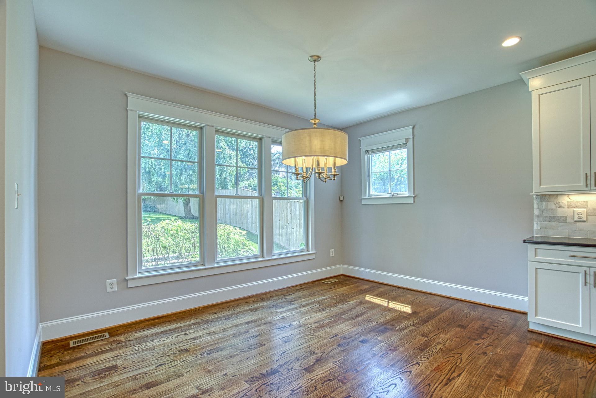 OAKWOOD - Residential