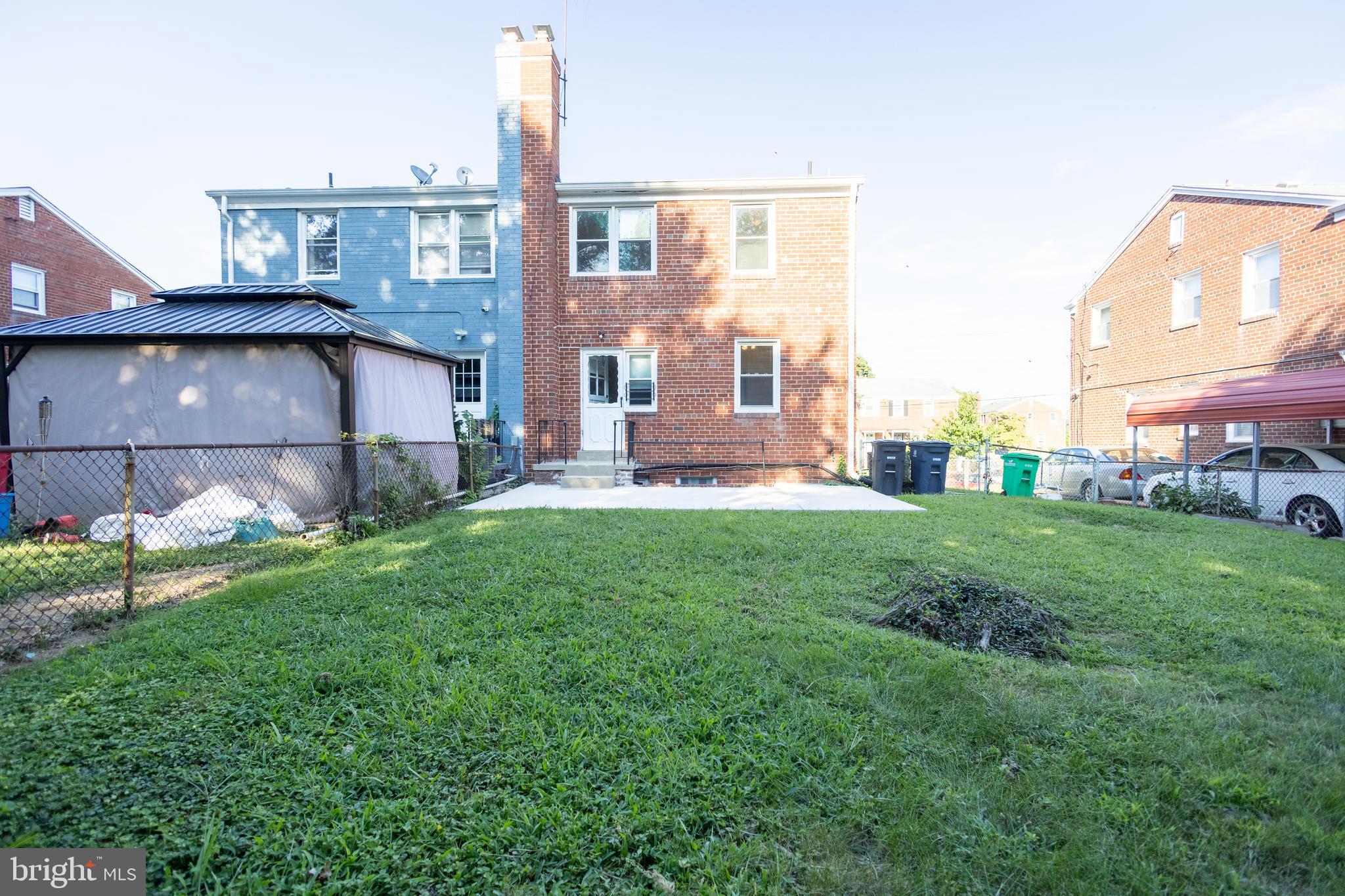 HILLCREST HEIGHTS - Residential Lease