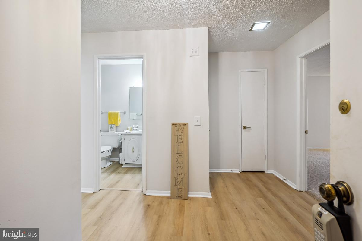 LEISURE WORLD - Residential