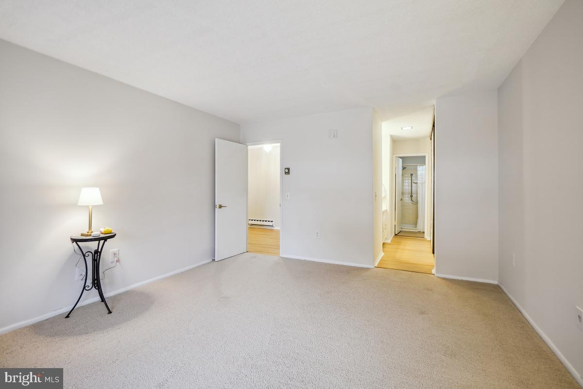 LEISURE WORLD - Residential