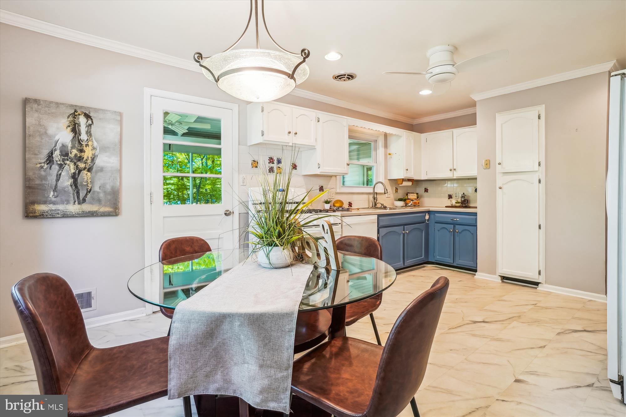 POINT OF WOODS - Residential