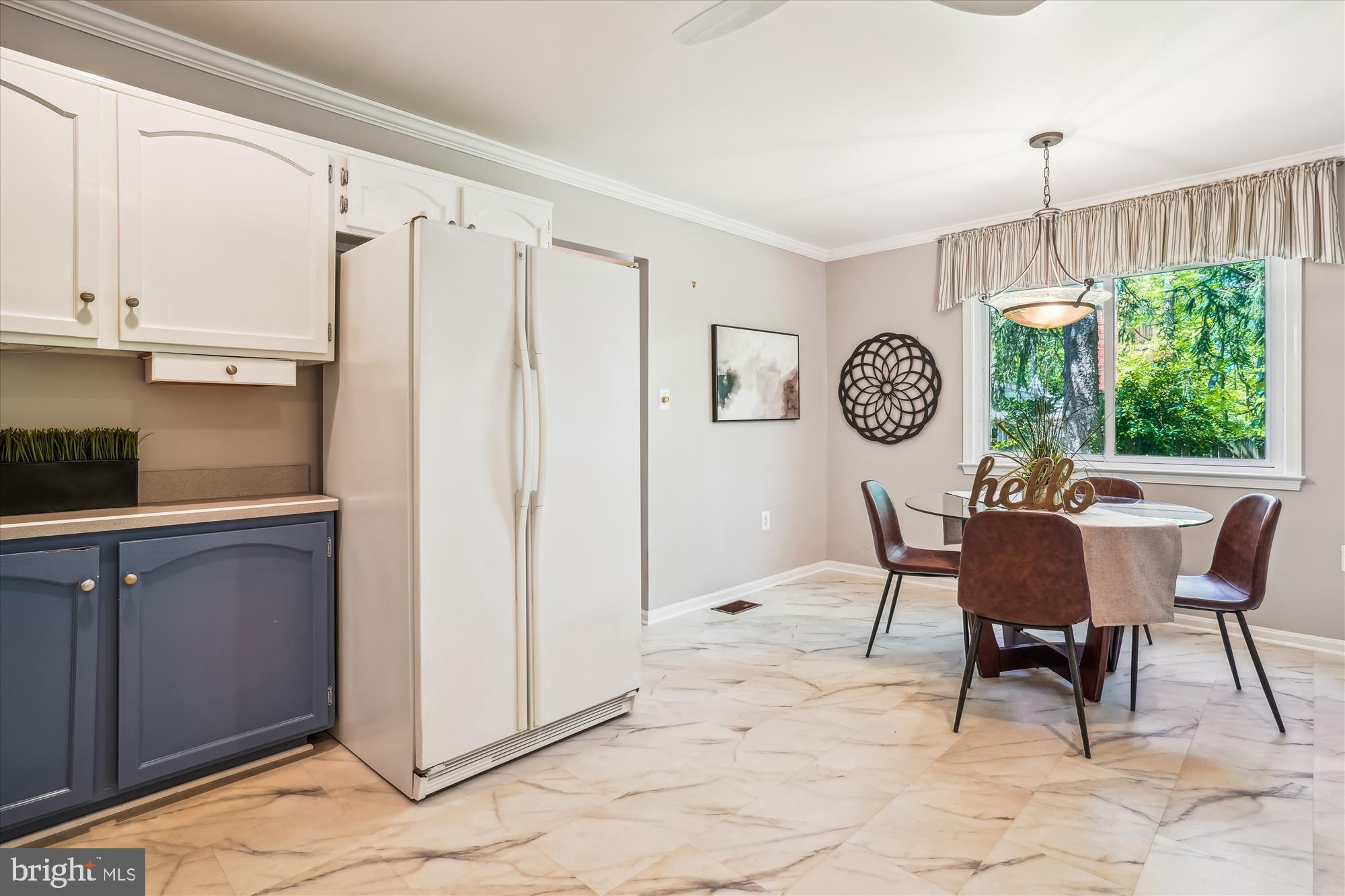 POINT OF WOODS - Residential