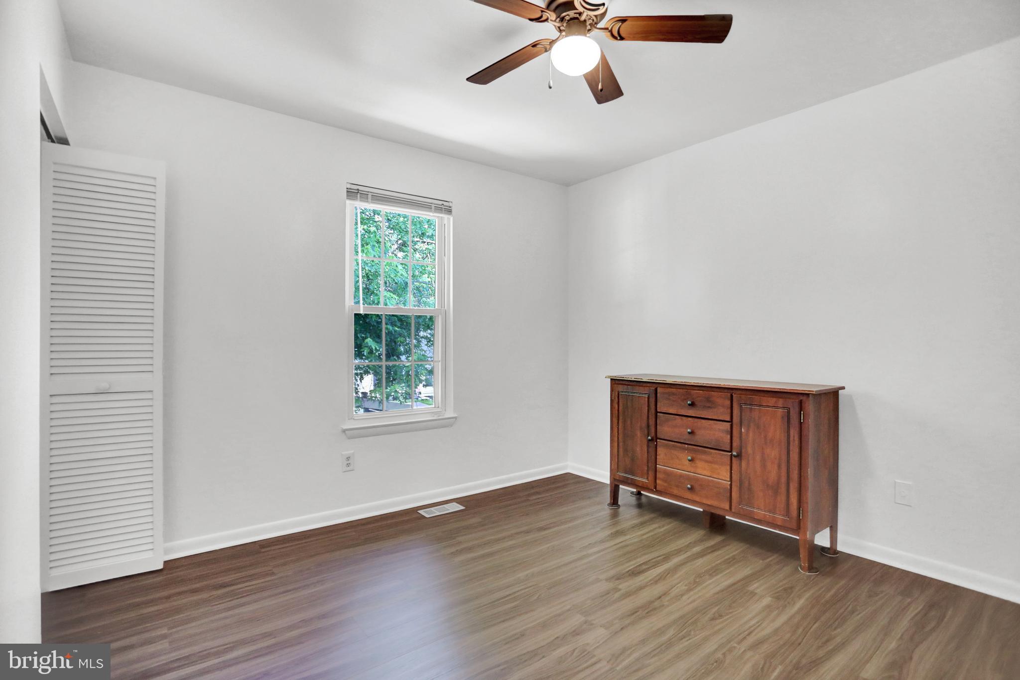 MCCORMICK WOODS - Residential