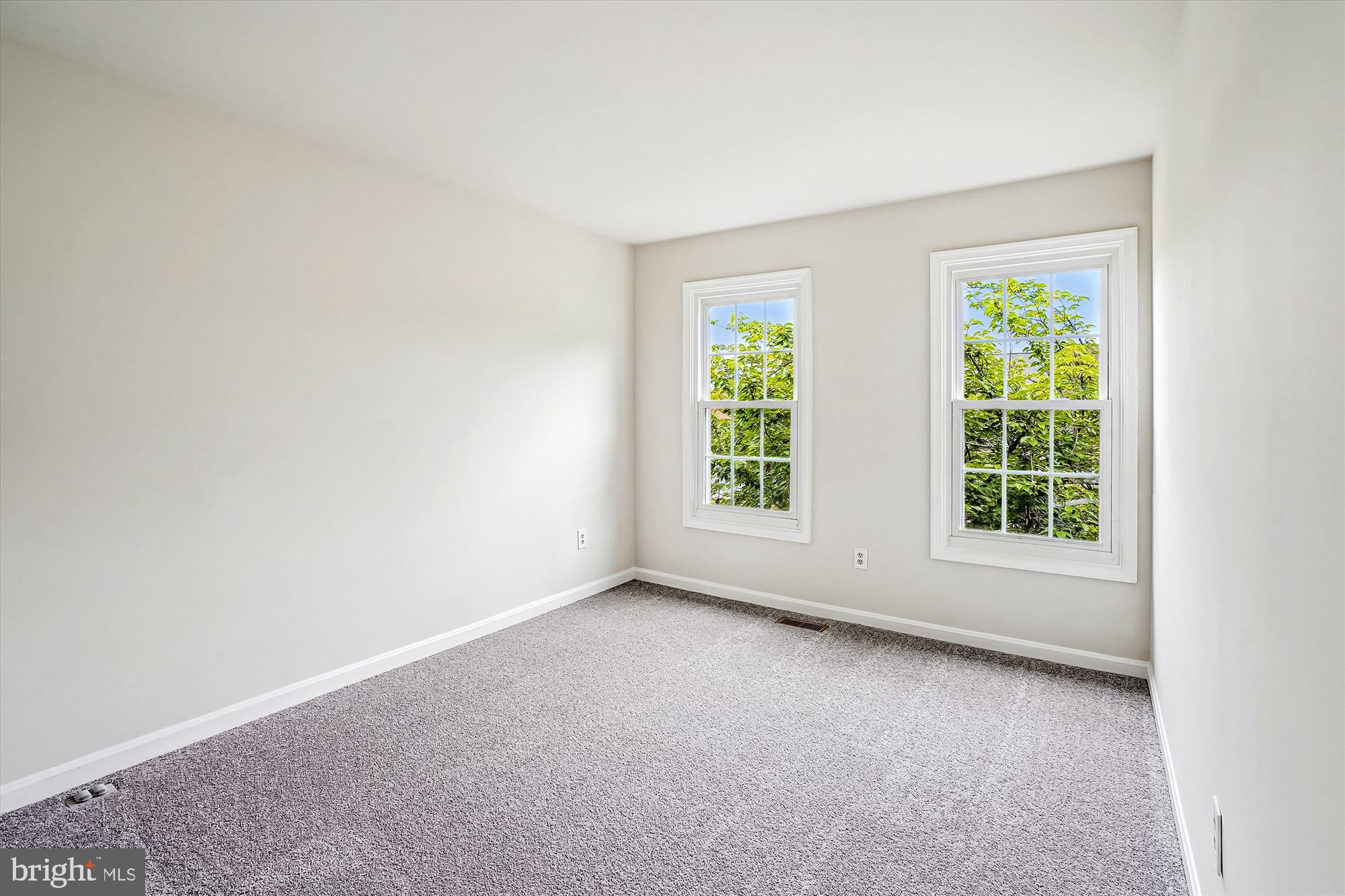 BALLANTRAYE - Residential Lease