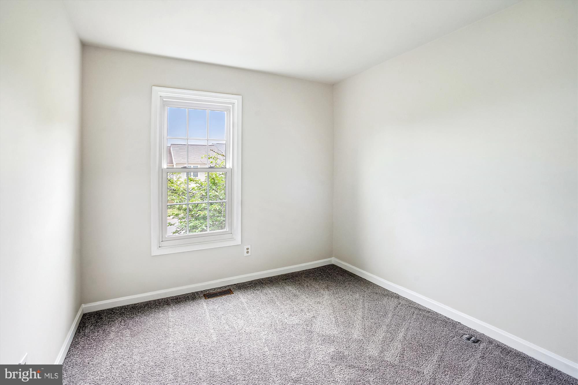 BALLANTRAYE - Residential Lease