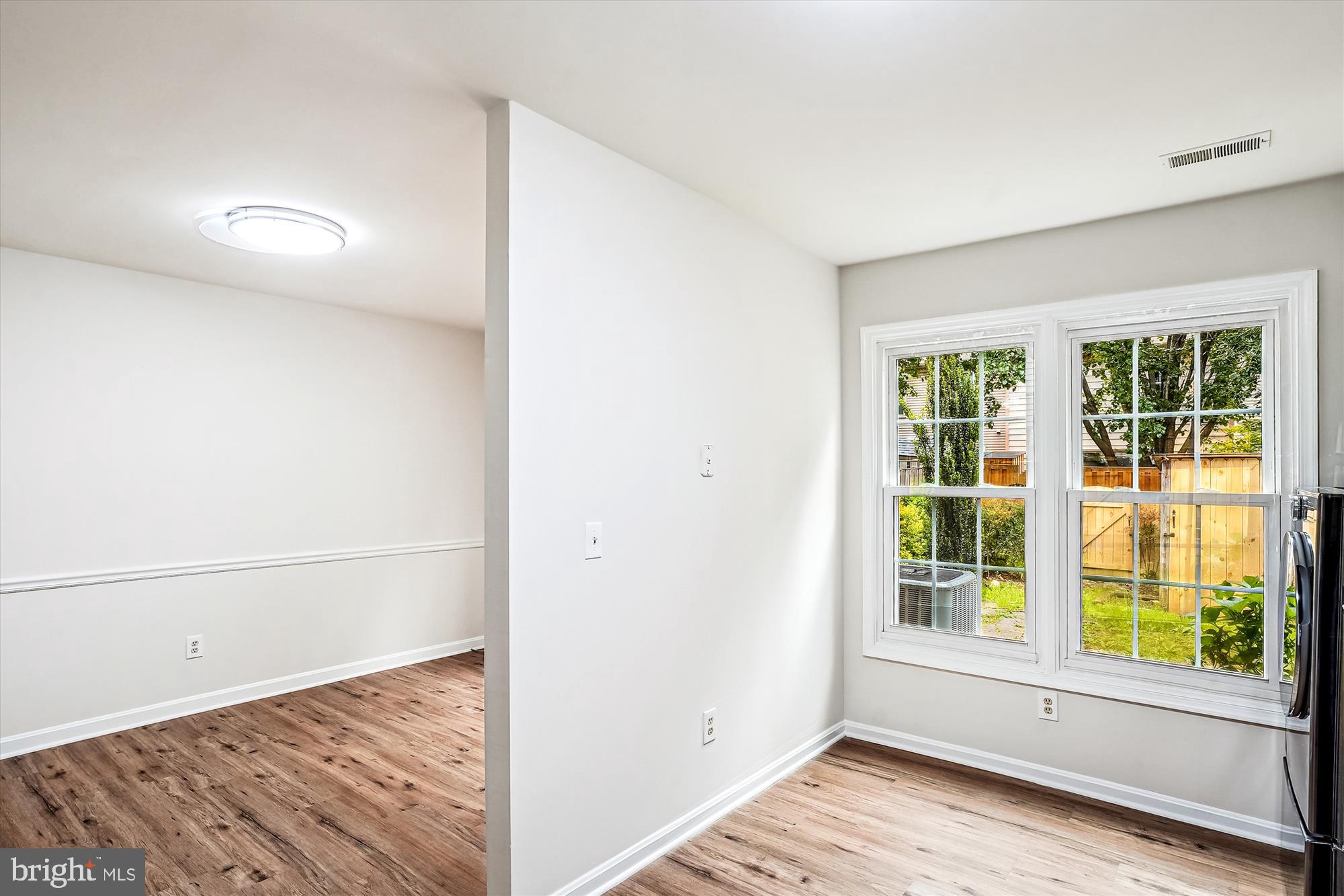 BALLANTRAYE - Residential Lease