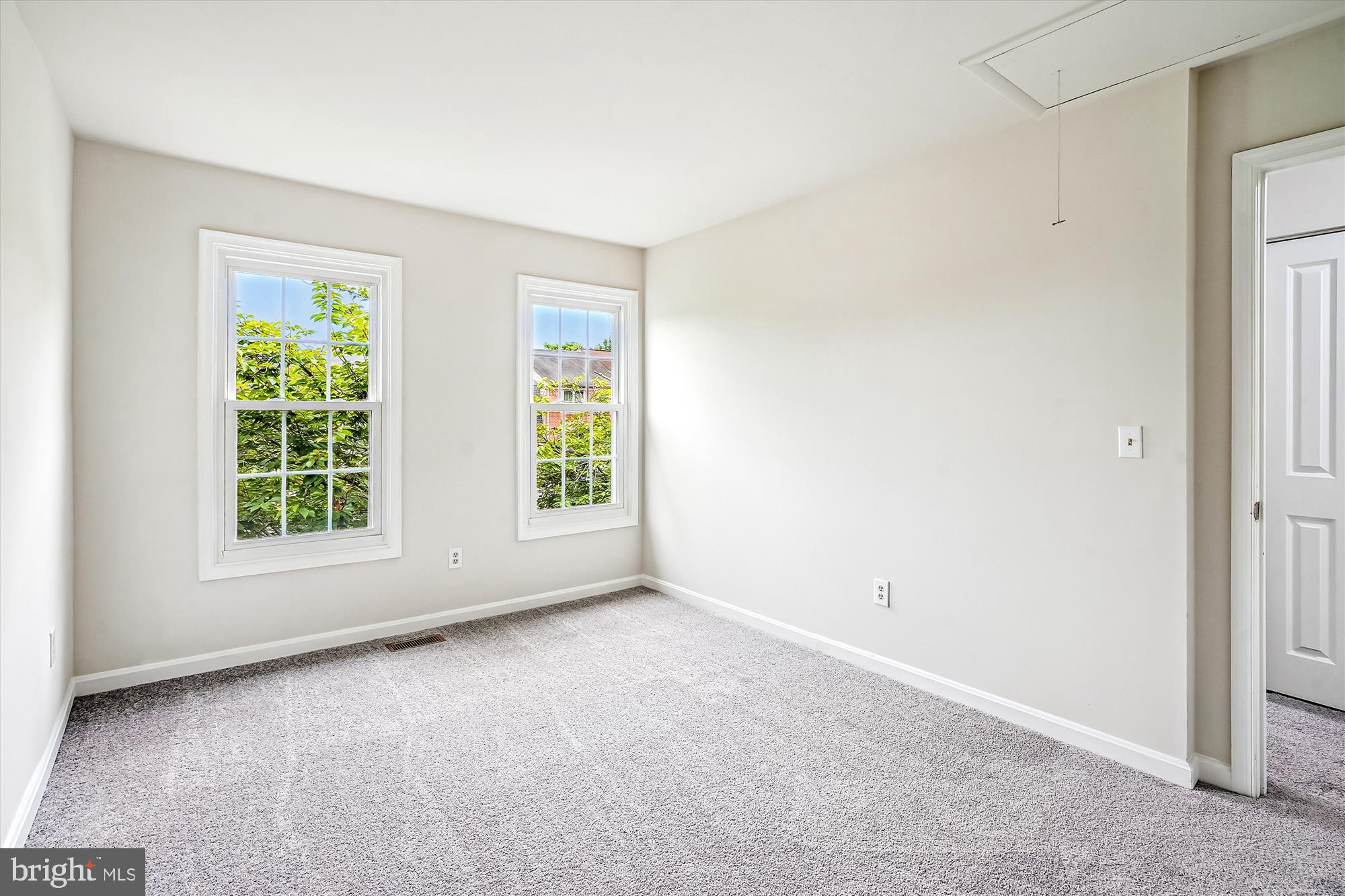 BALLANTRAYE - Residential Lease