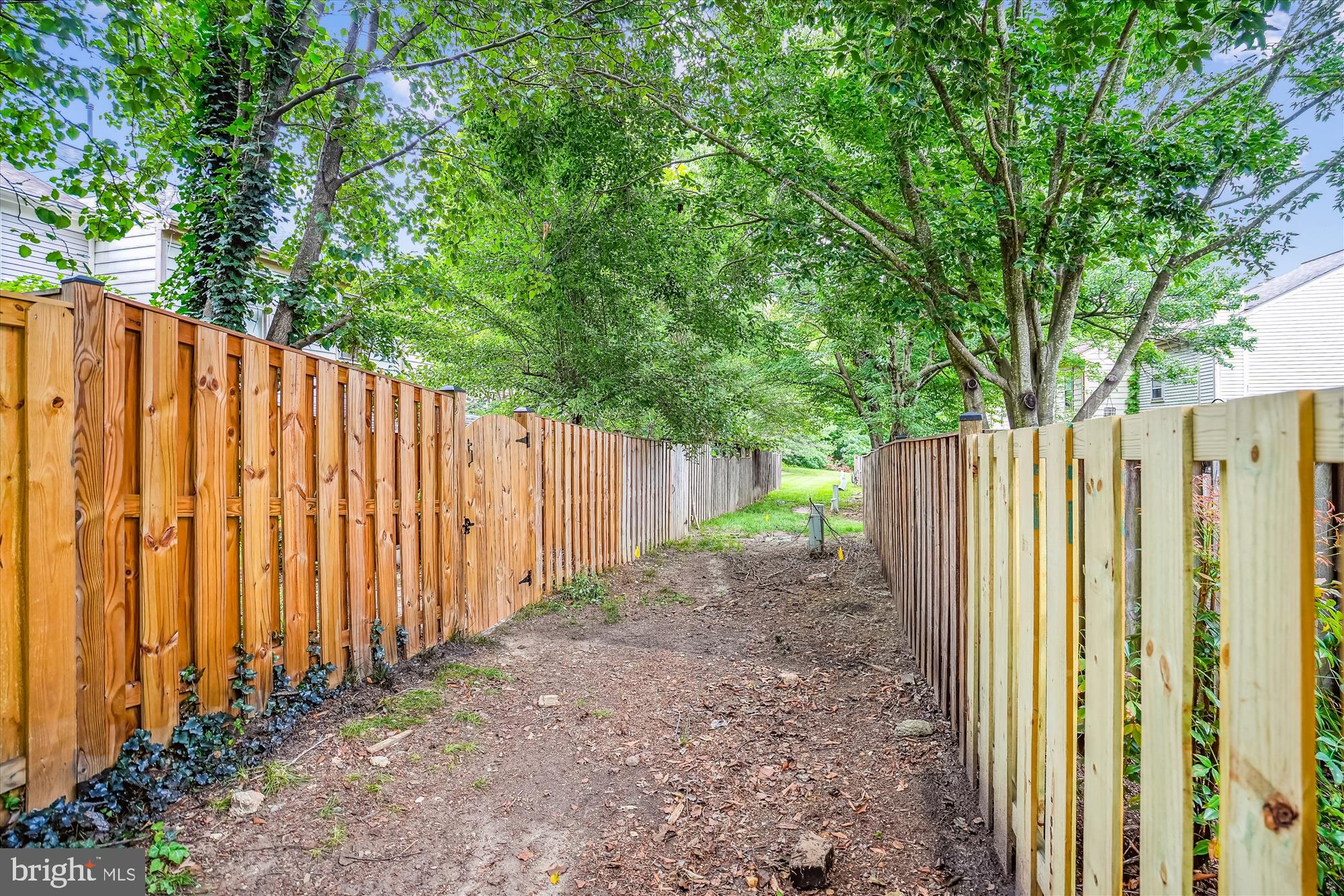 BALLANTRAYE - Residential Lease