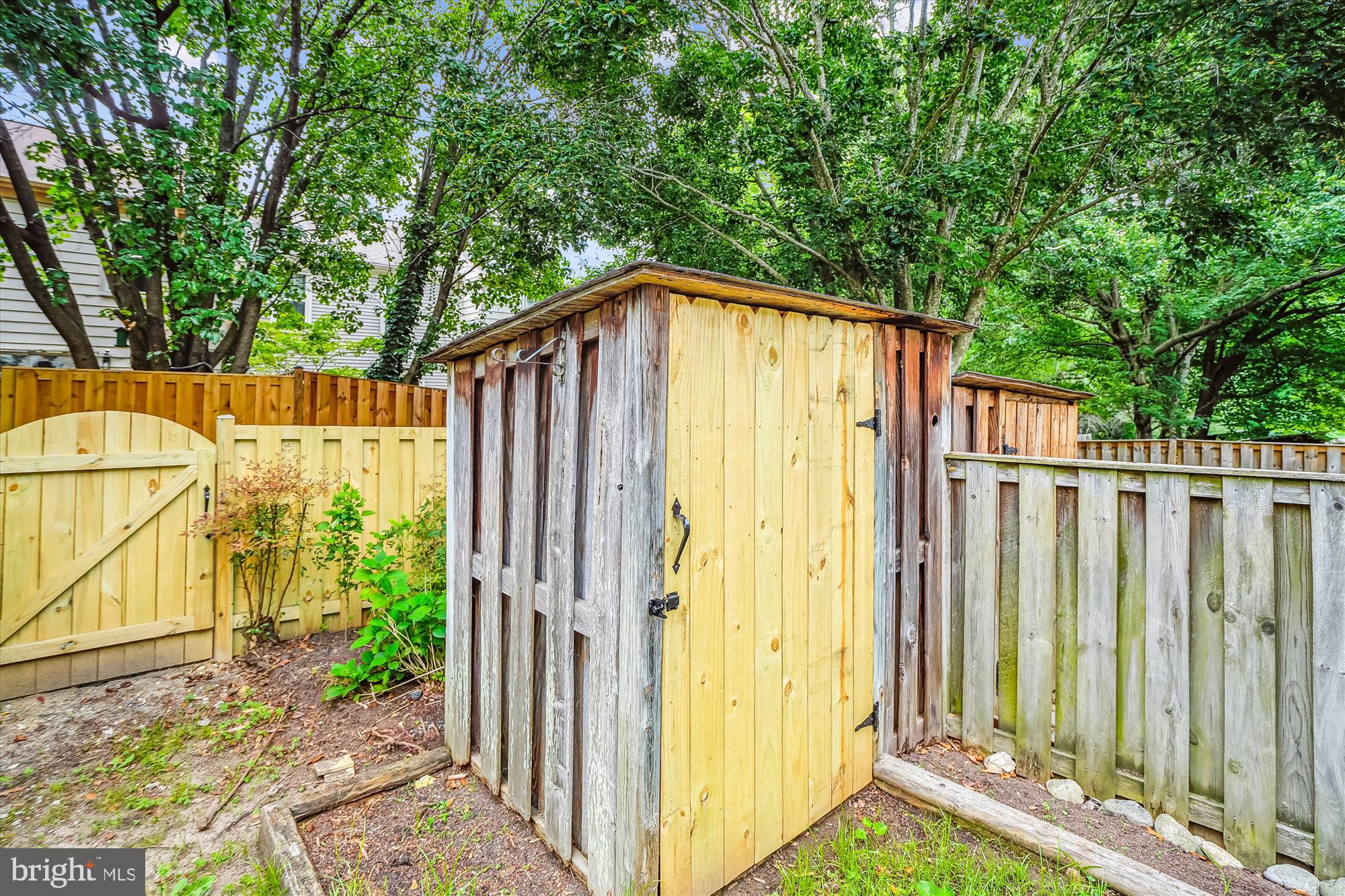 BALLANTRAYE - Residential Lease