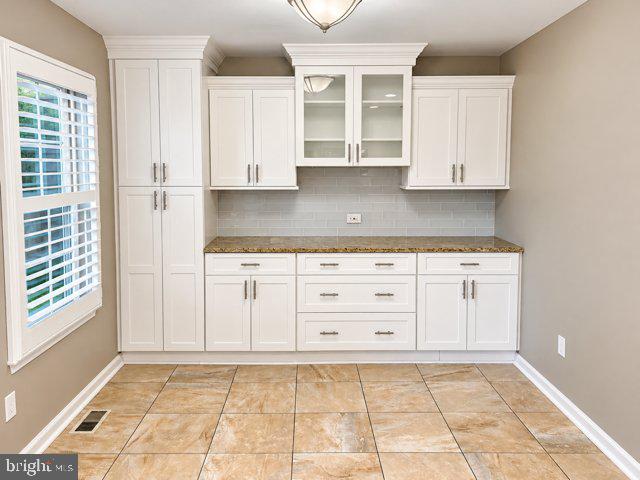110 WHISTLING SWAN LANE