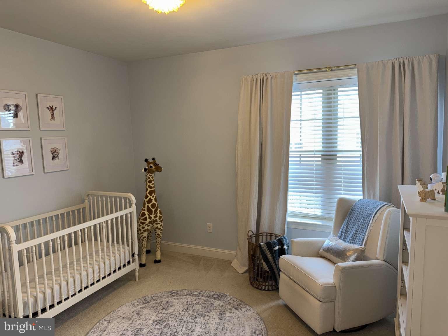 WALDEN SQUARE - Residential