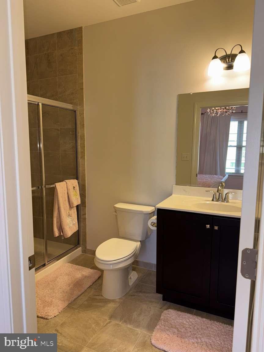 WALDEN SQUARE - Residential