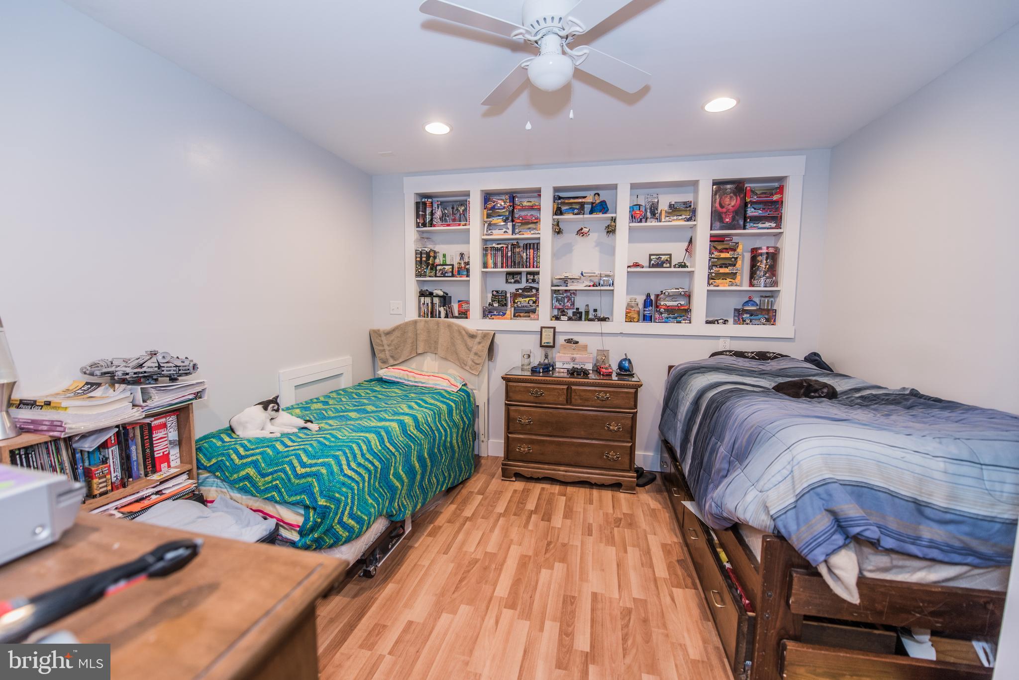 SHANGHAI PASS - Residential