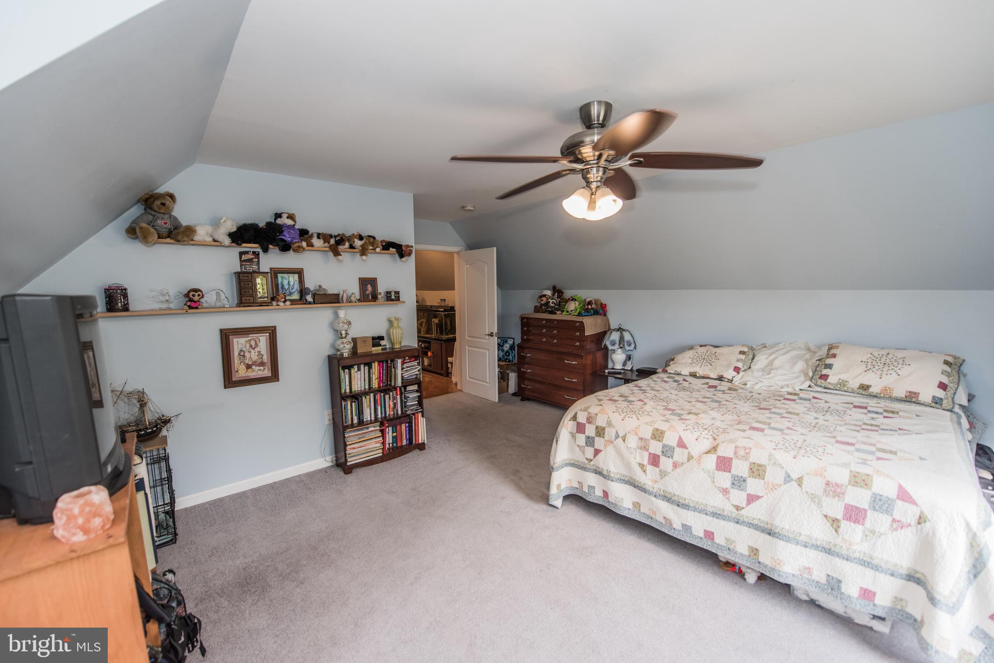 SHANGHAI PASS - Residential