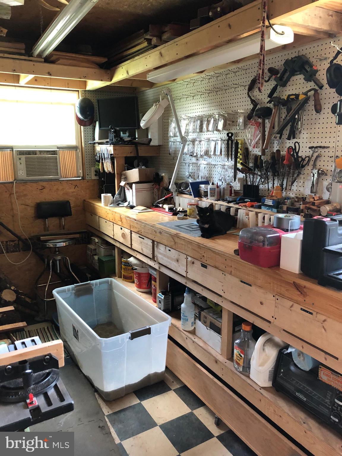 SHANGHAI PASS - Residential